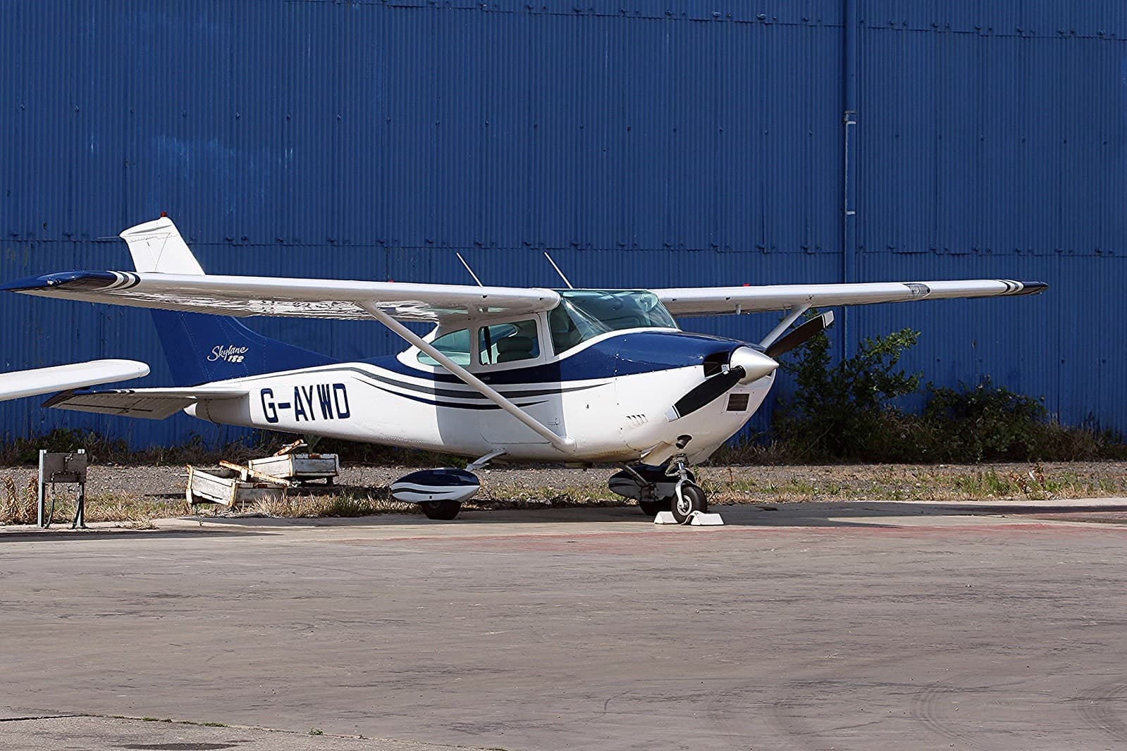G-AYWD — Cessna