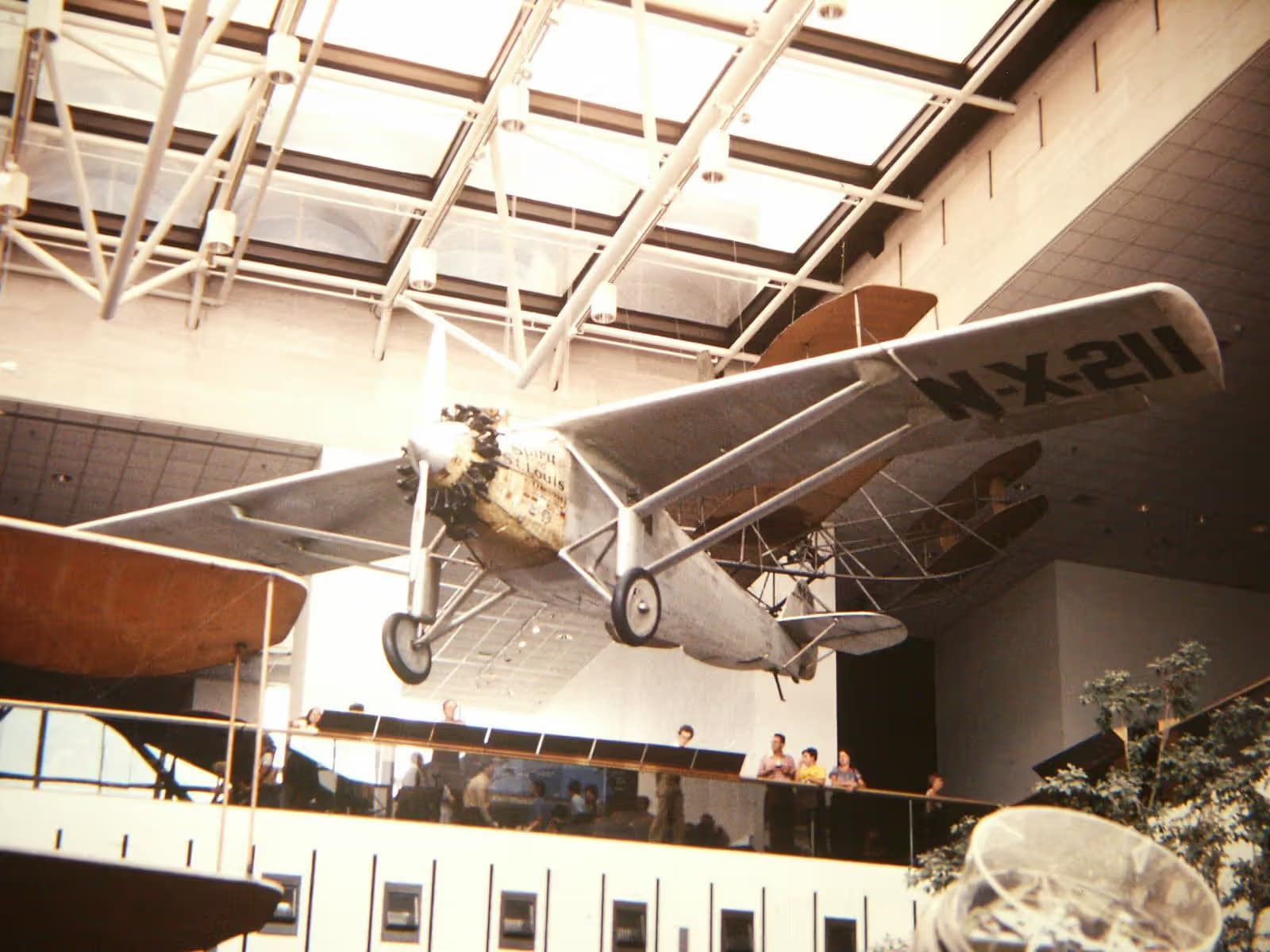 Unidentified — Single-engine aircraft