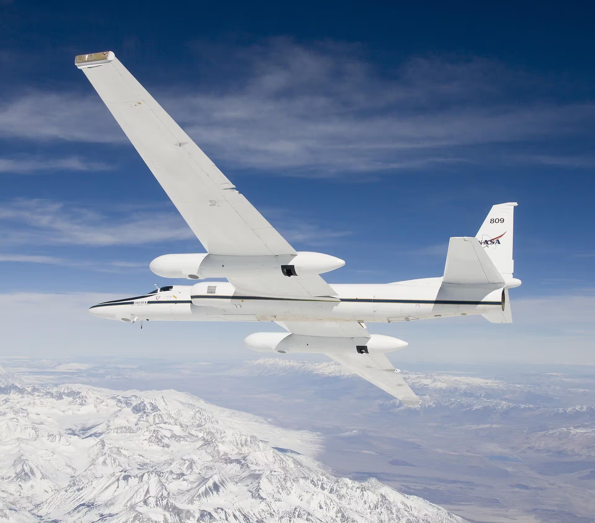 N809NA — Business jet