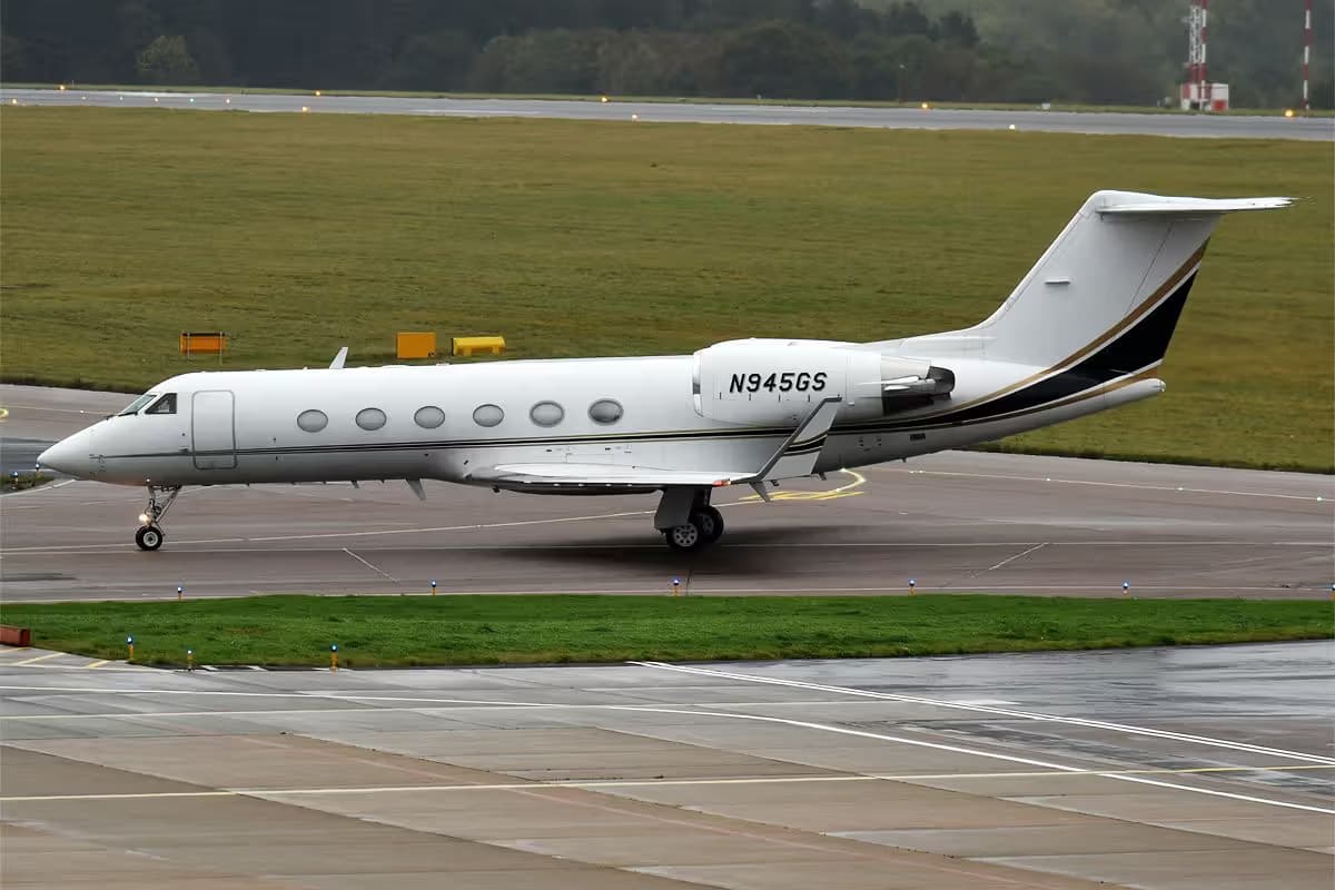 N945GS — Business jet