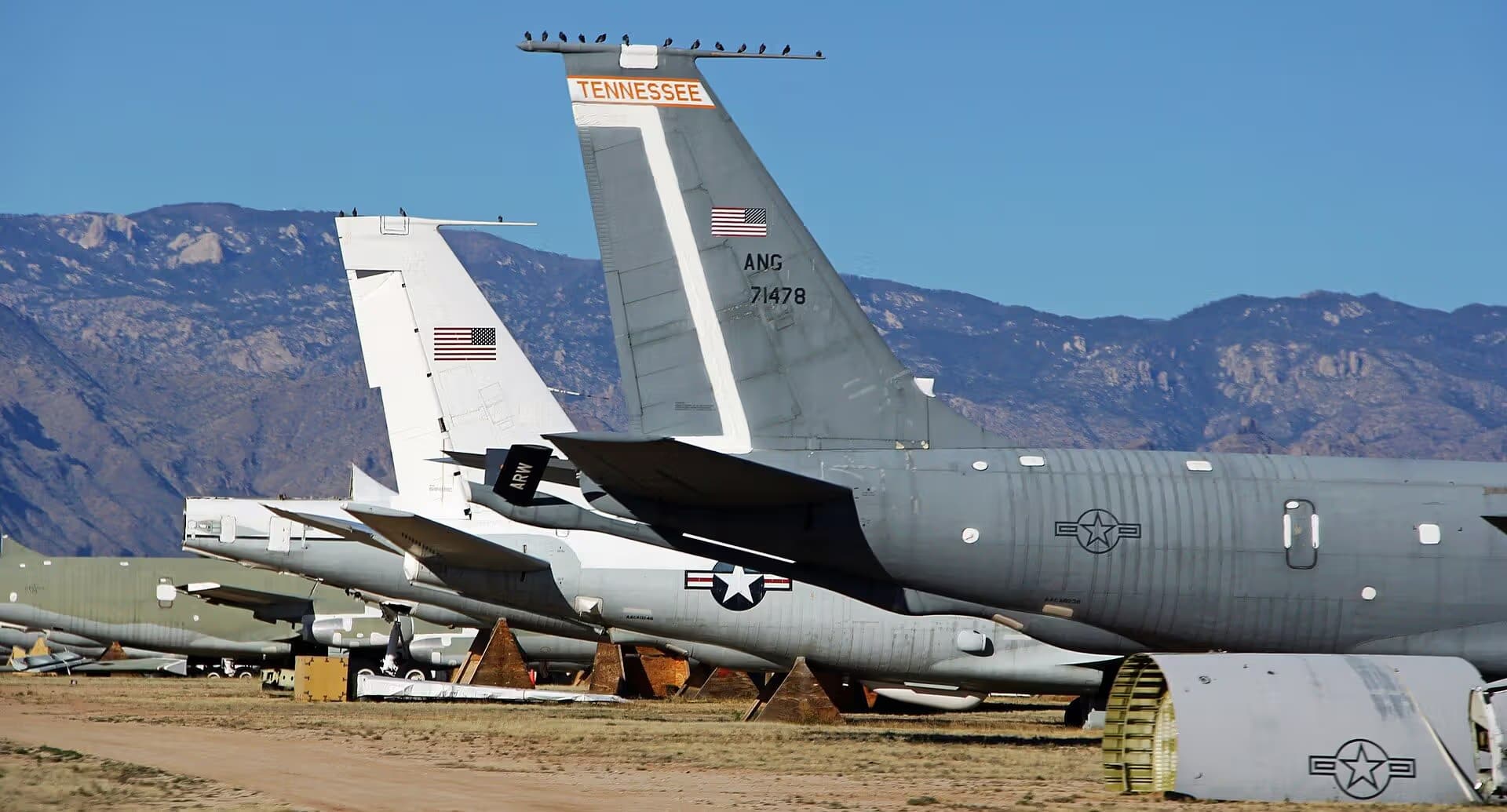 Unidentified — Aircraft