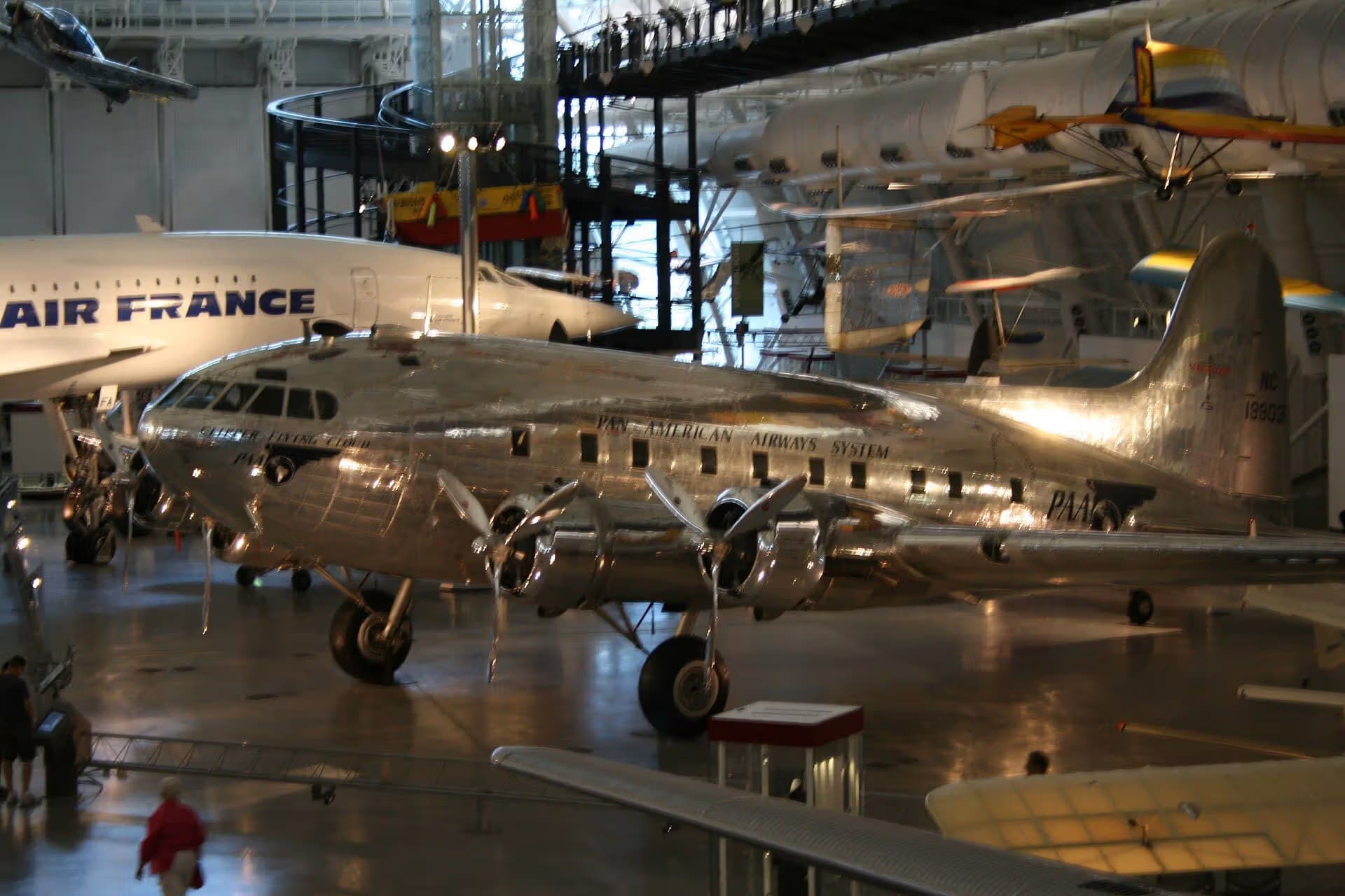 Unidentified — Boeing
