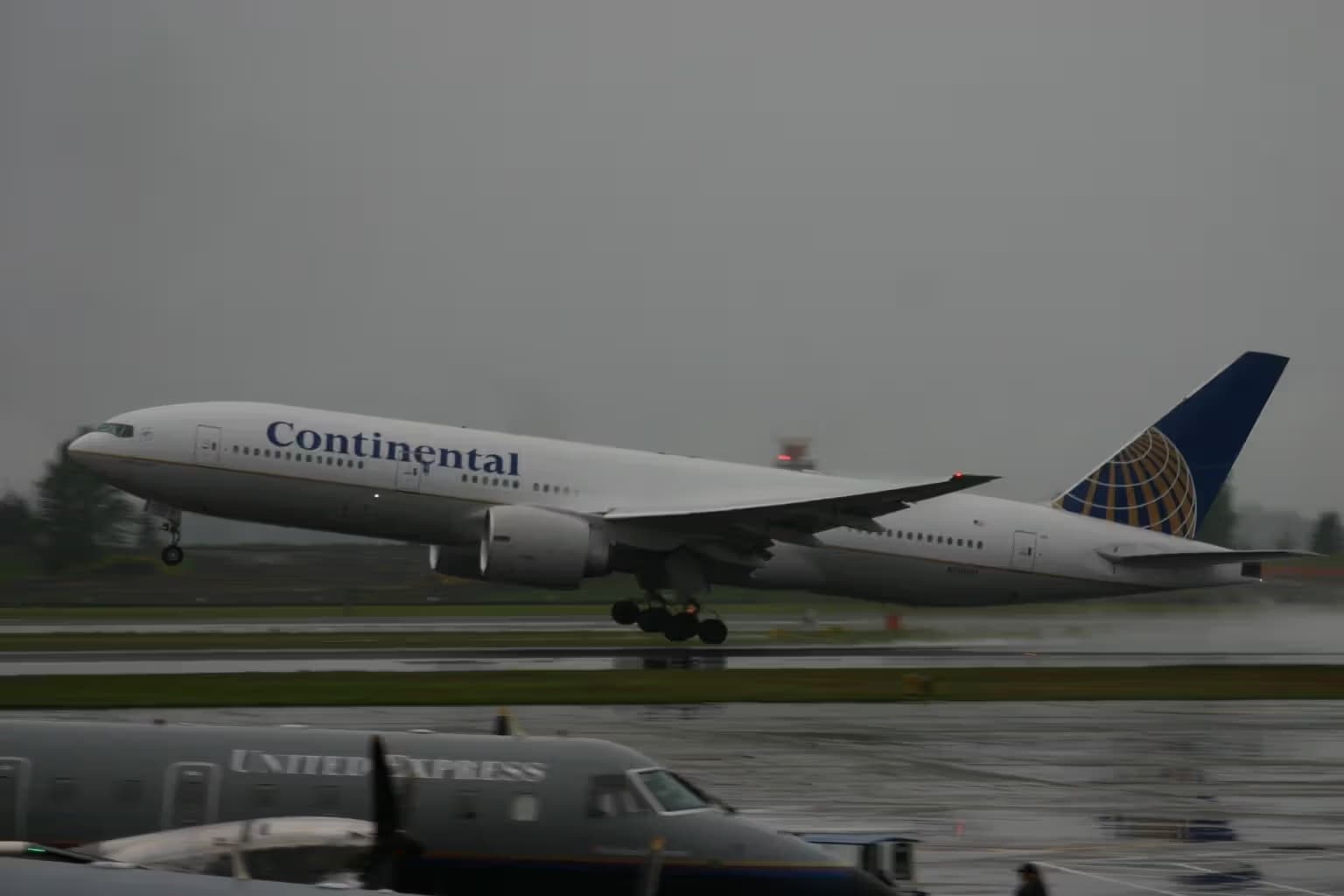 N78001 — Boeing