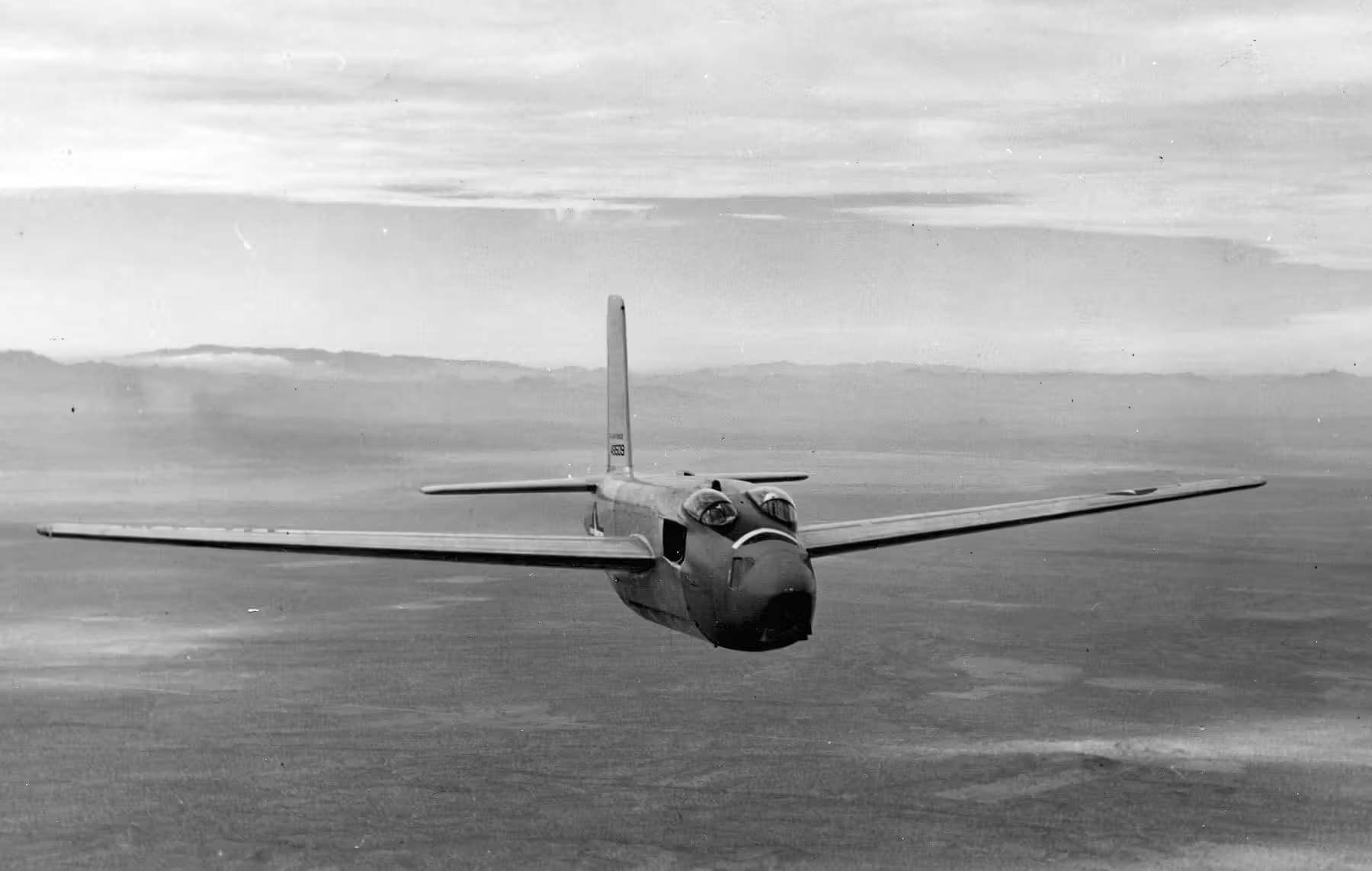Unidentified — Warbird