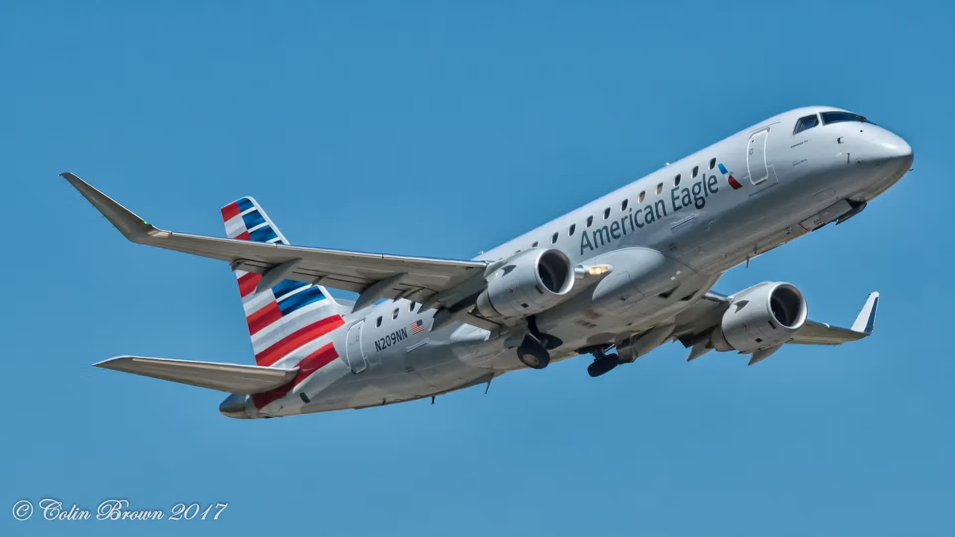 N209NN — Embraer