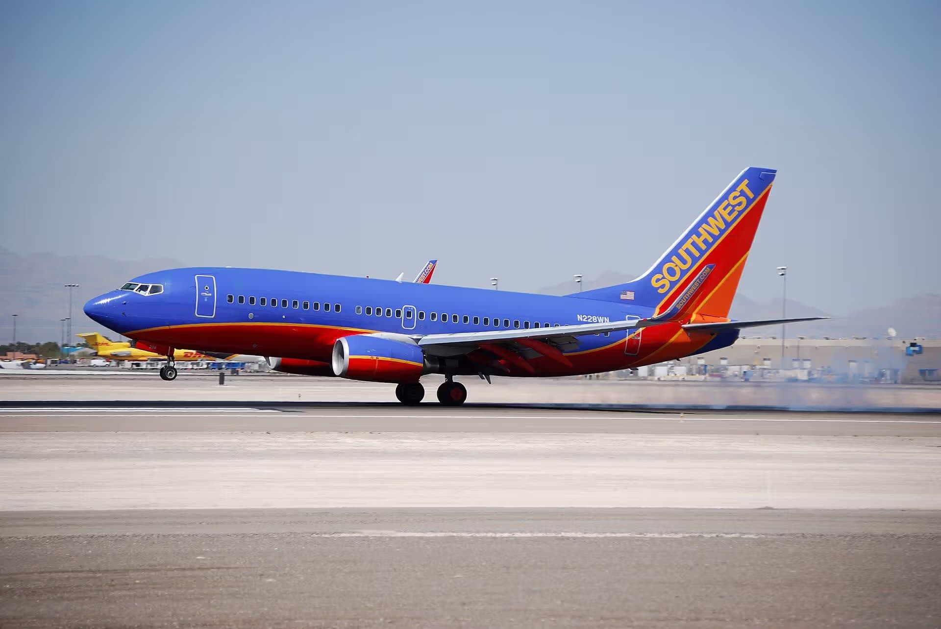 N228WN — Boeing