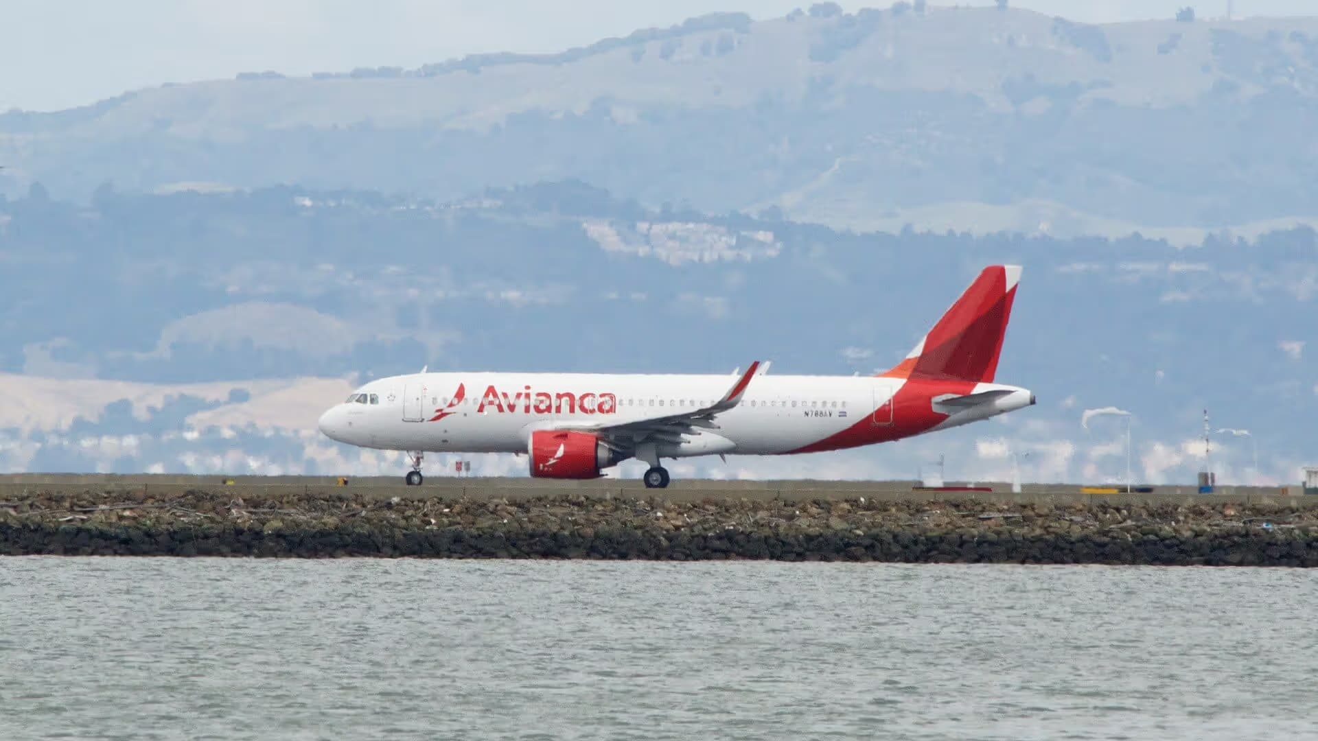 N788AV — Airbus