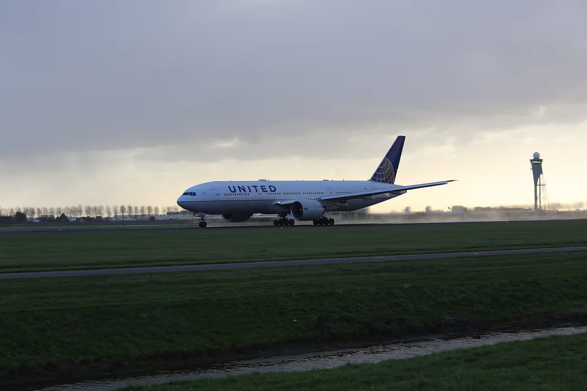 N57016 — Boeing