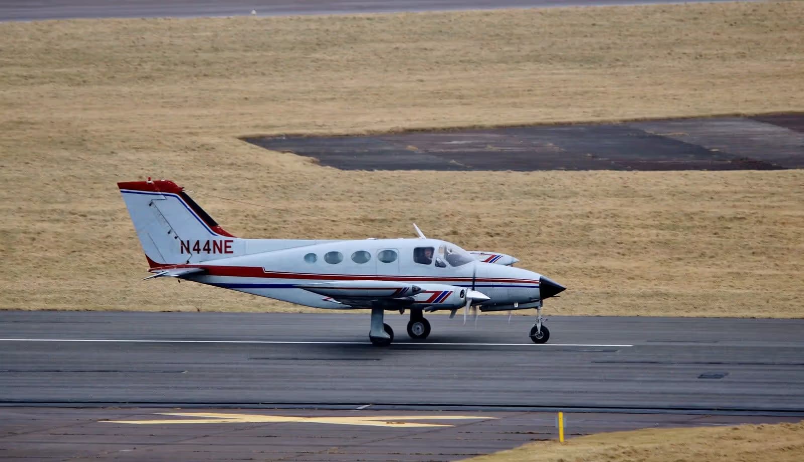 N44NE — Cessna
