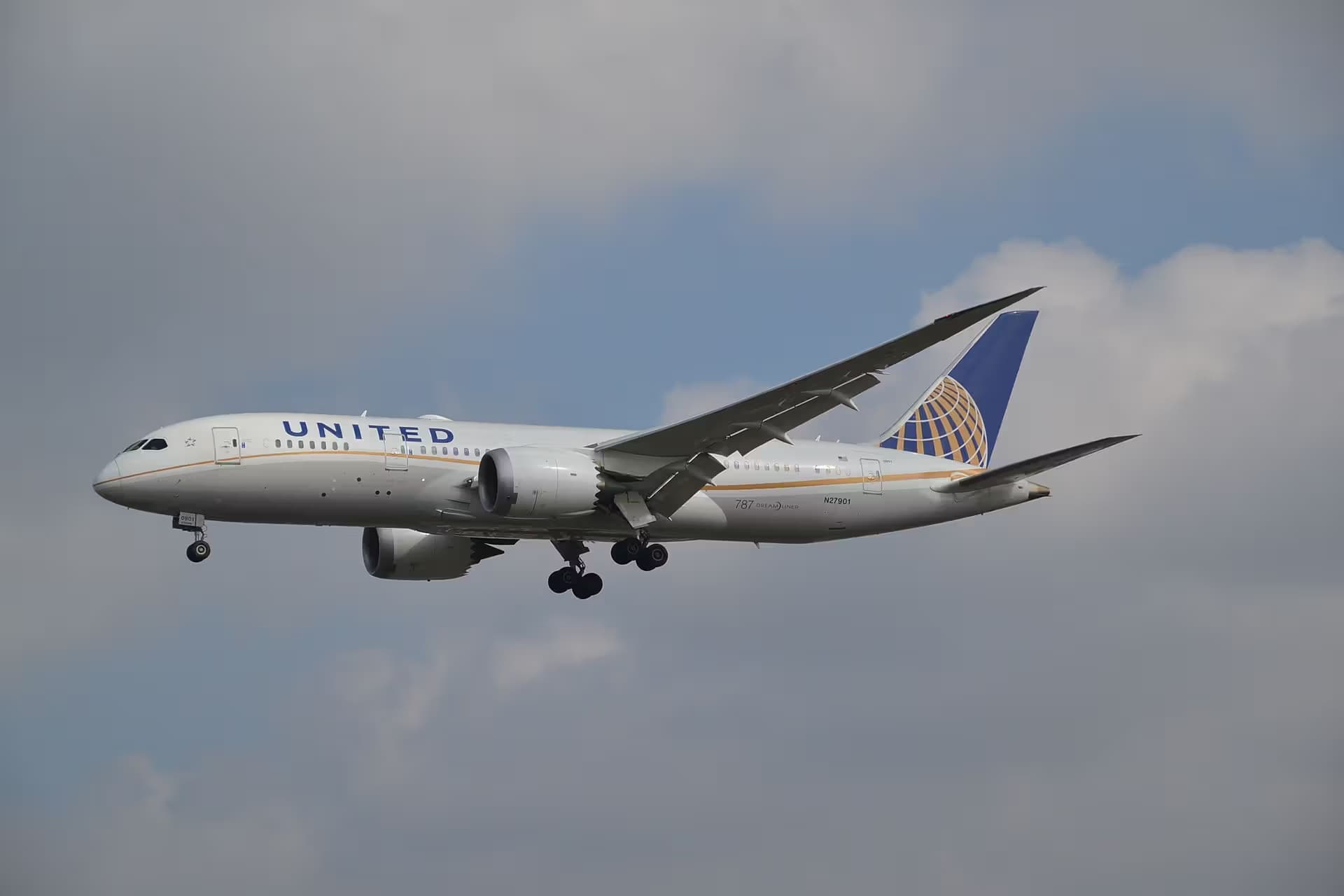 N27901 — Boeing