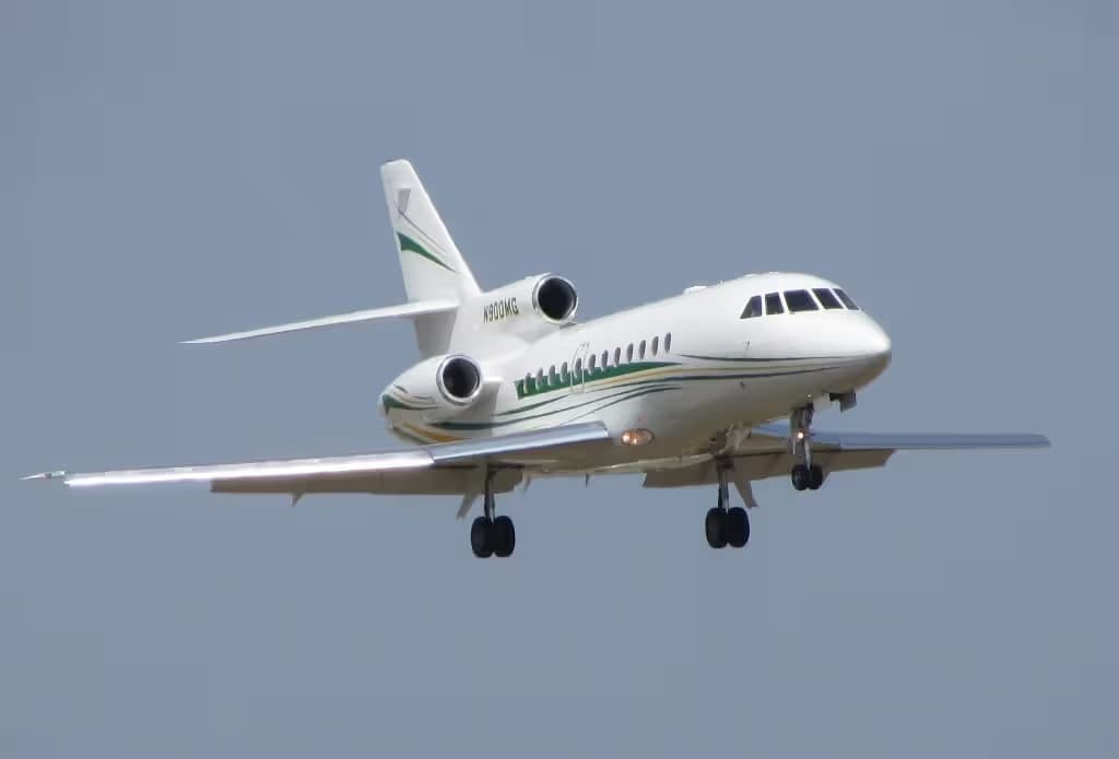 N900MG — Business jet