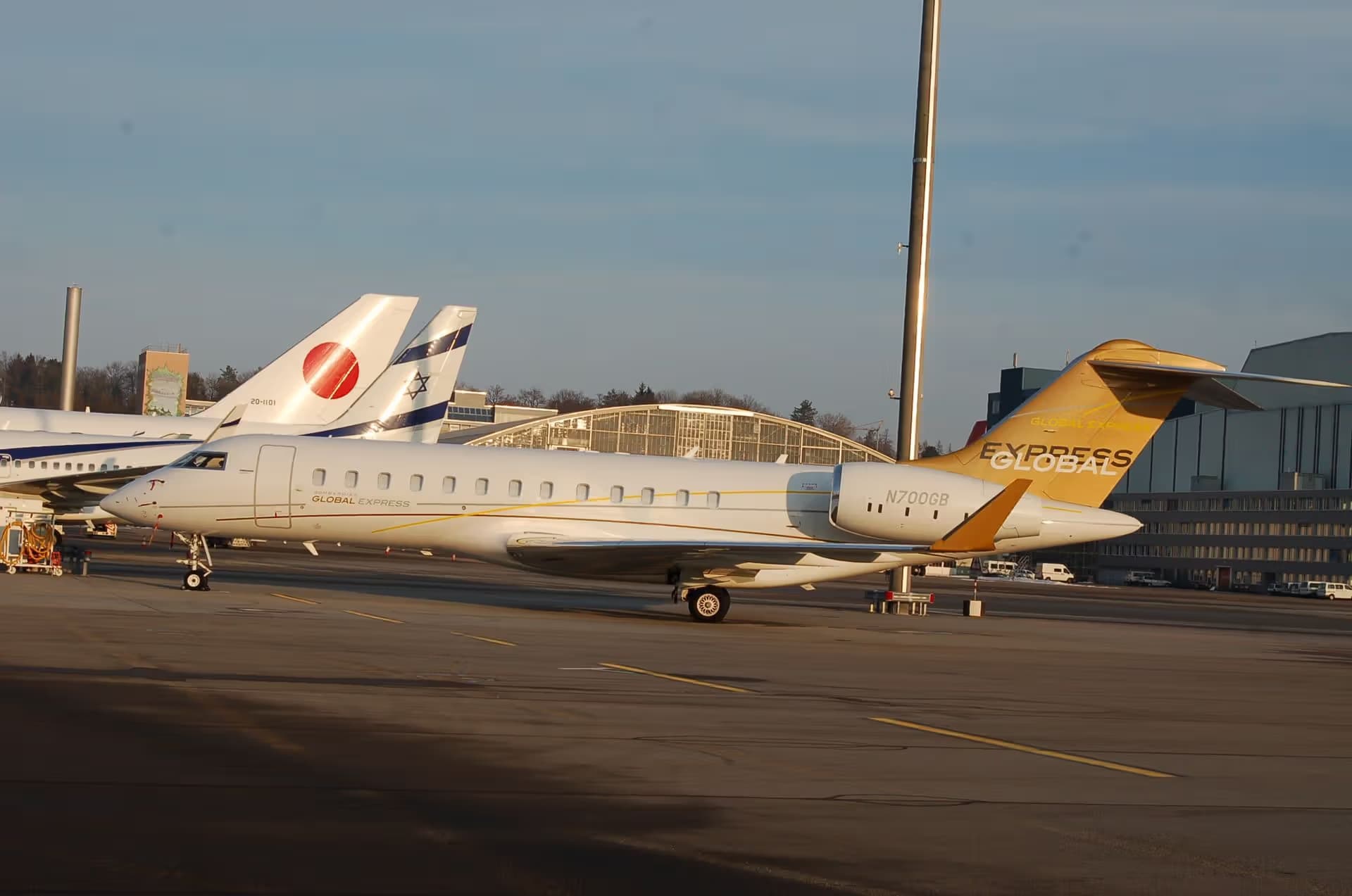 N700GB — Bombardier