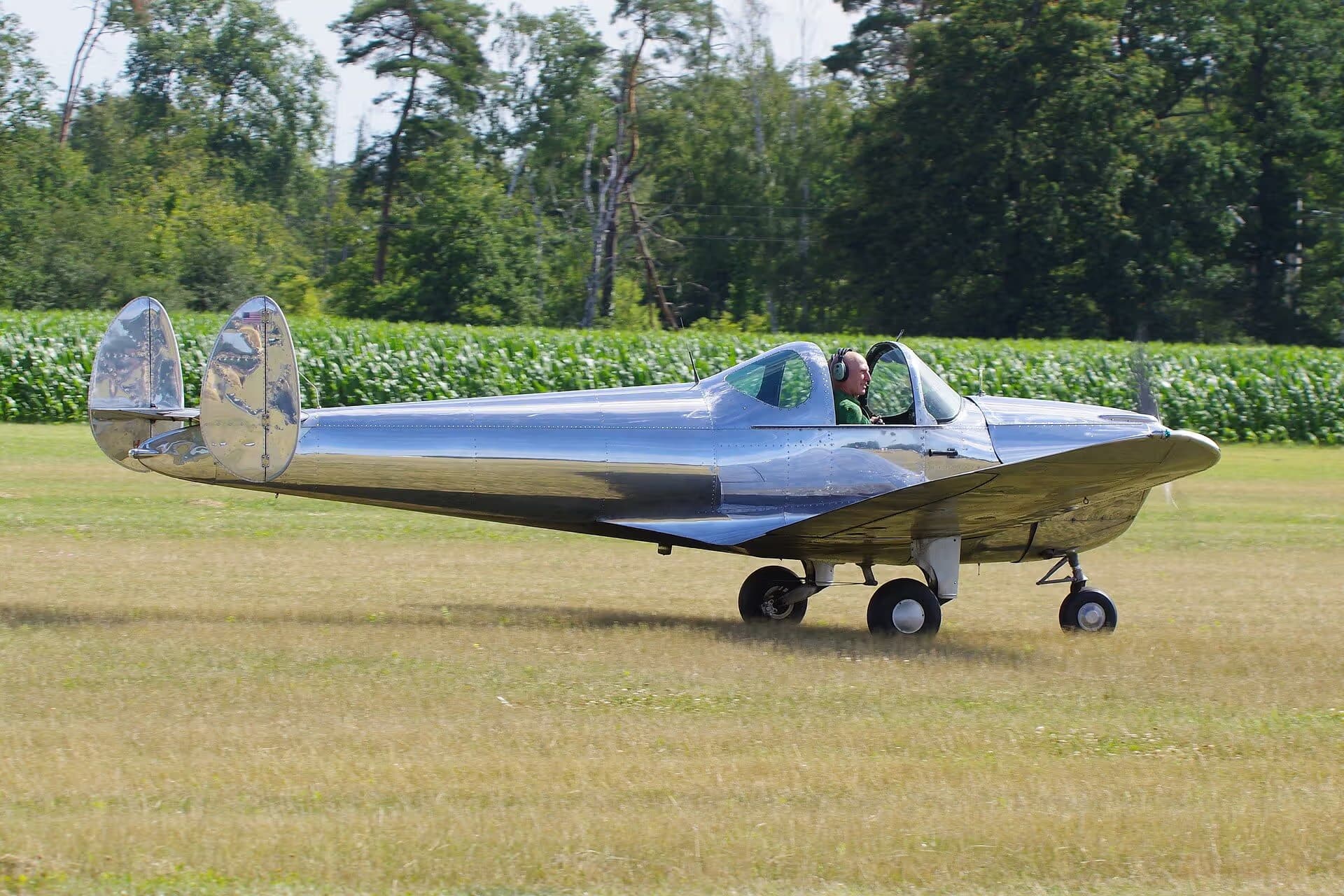 N3330H — Aircraft