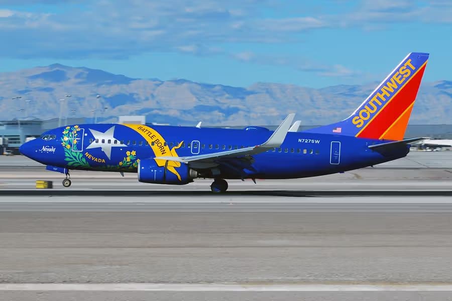 N727SW — Boeing