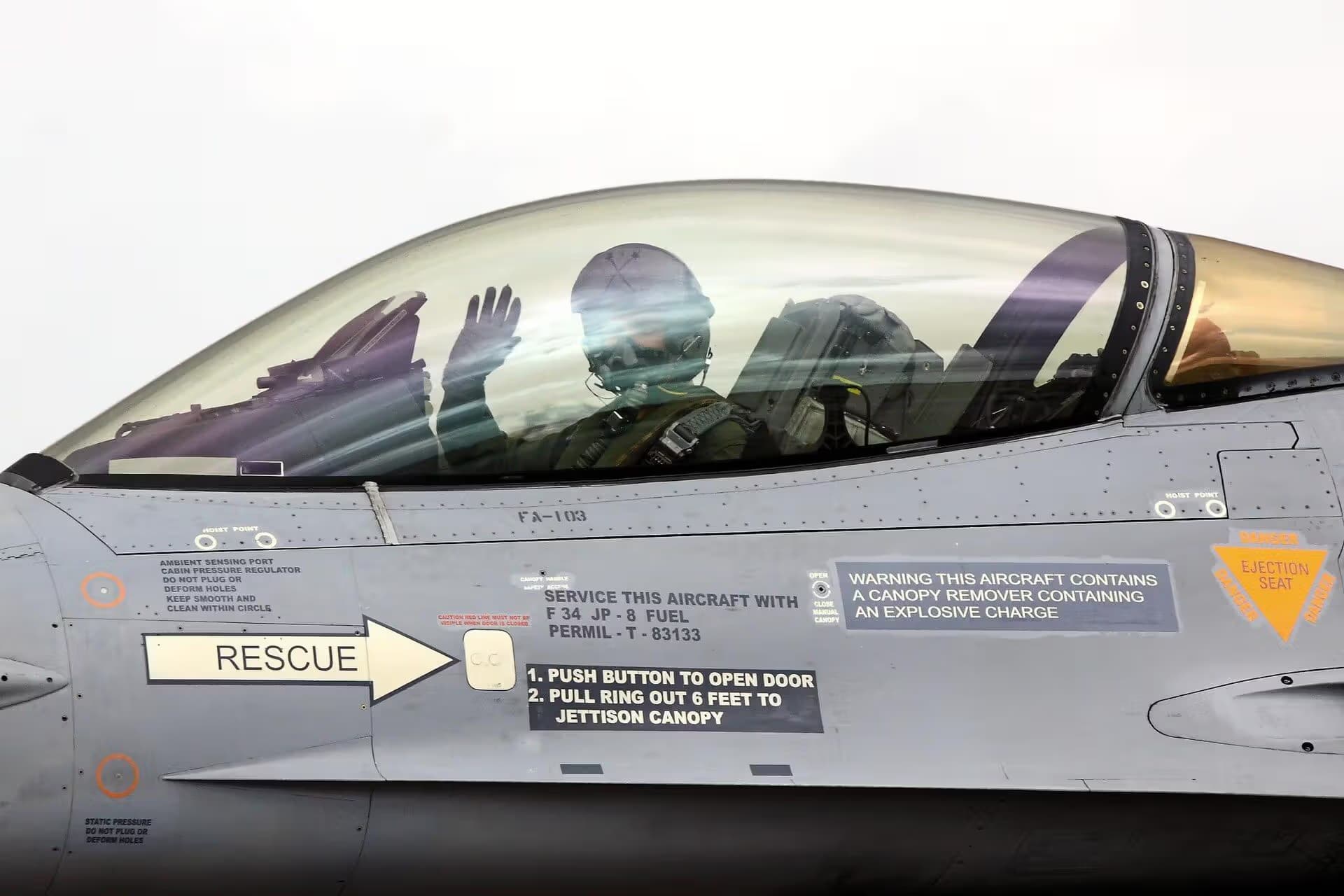Unidentified — Aircraft