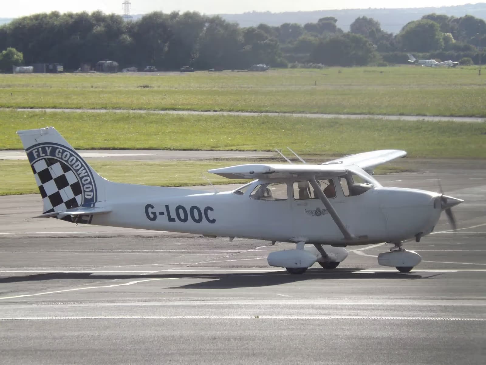 G-LOOC — Cessna