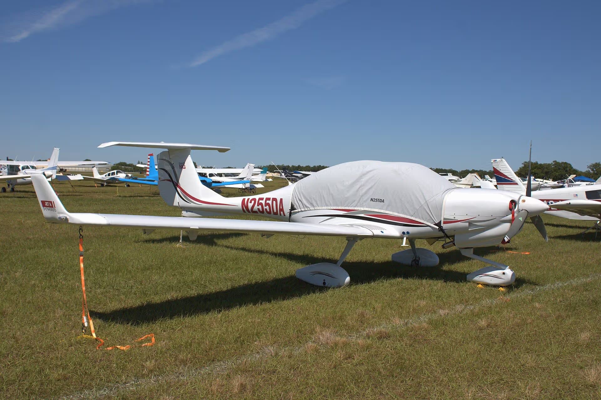 N255DA — Diamond