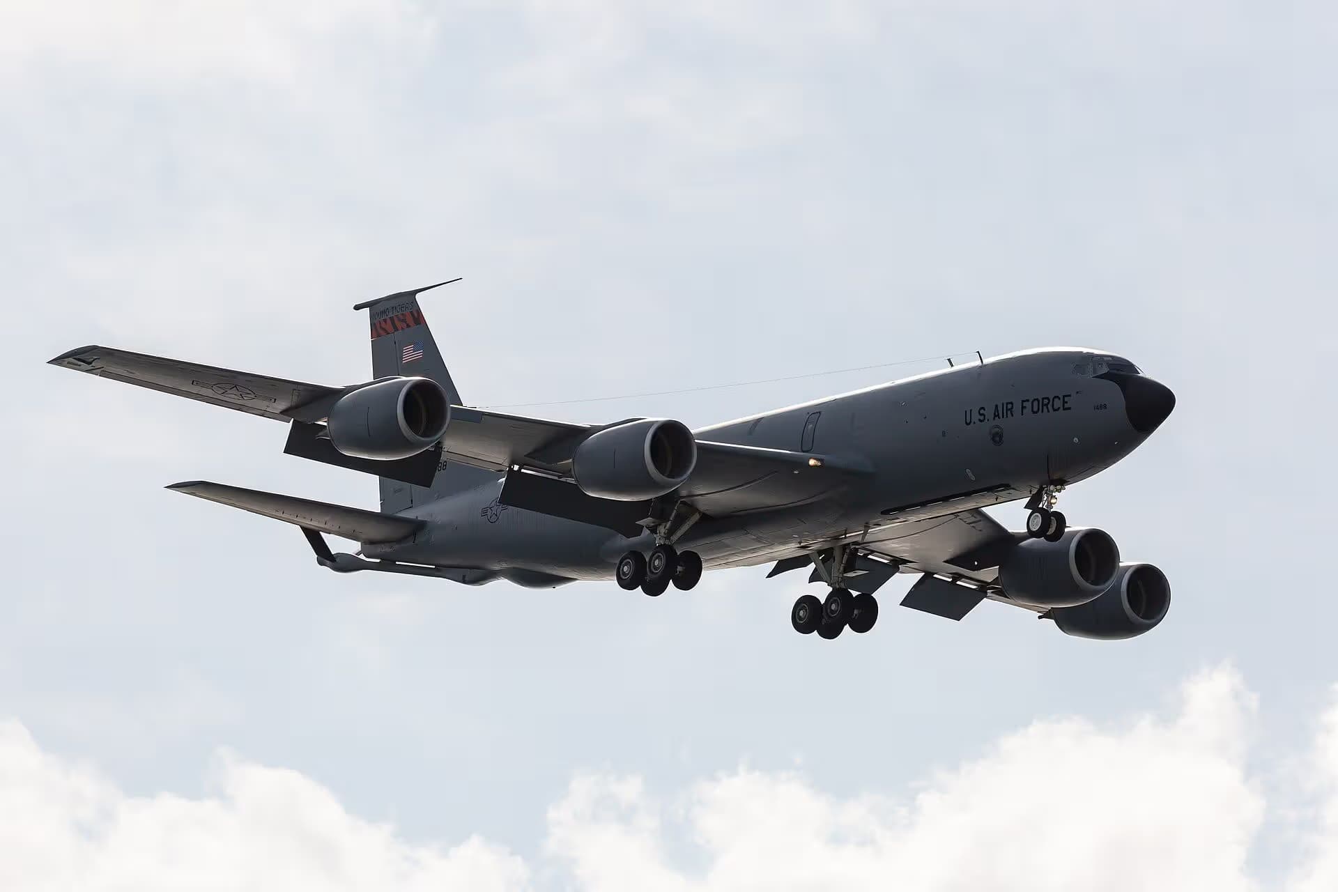 Unidentified — Aircraft