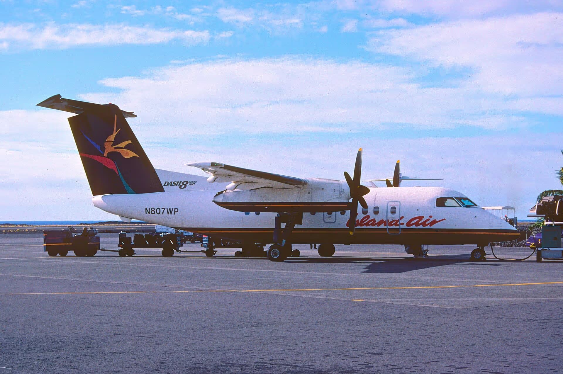 N807WP — Twin-engine aircraft