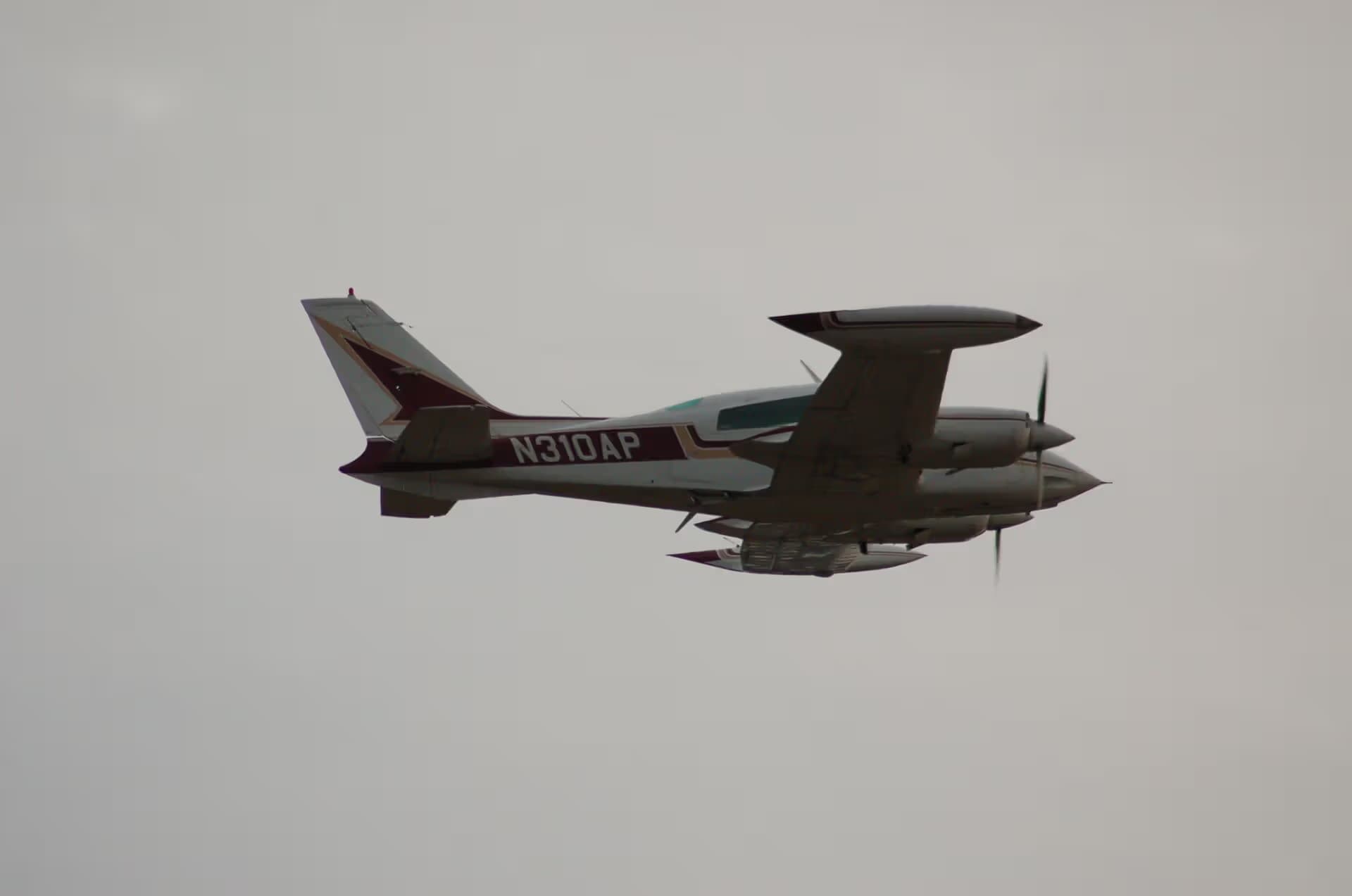 N310AP — Cessna