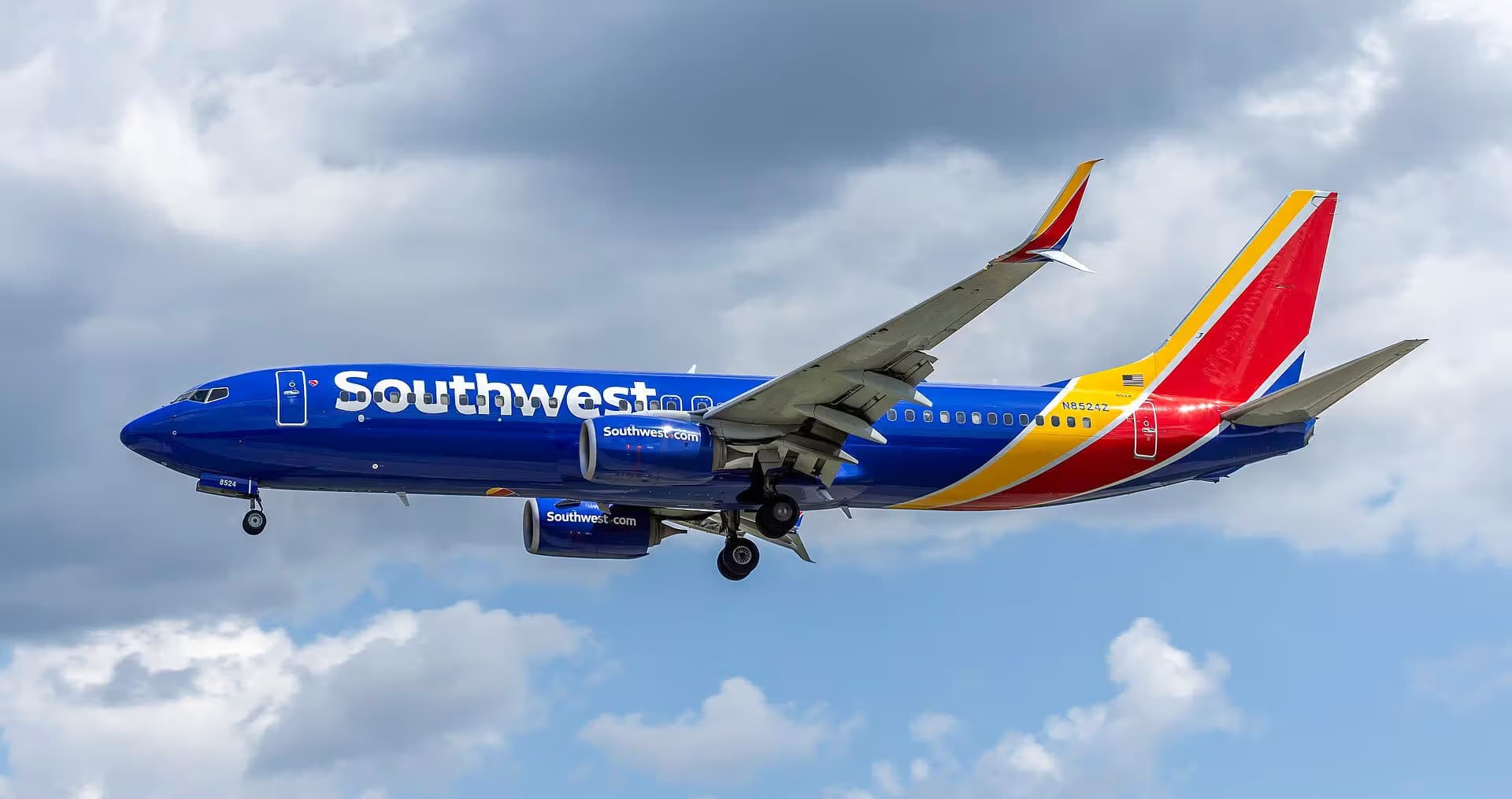 N8524Z — Boeing