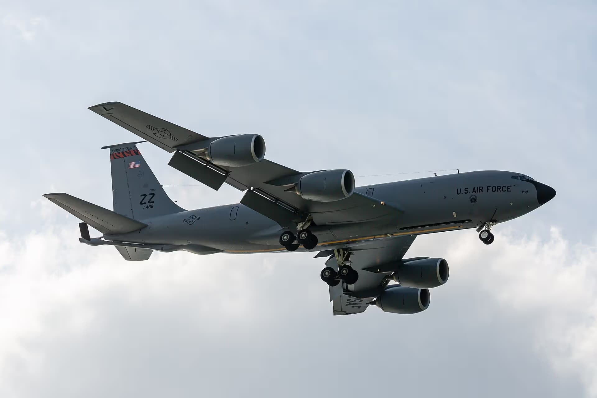 Unidentified — Aircraft