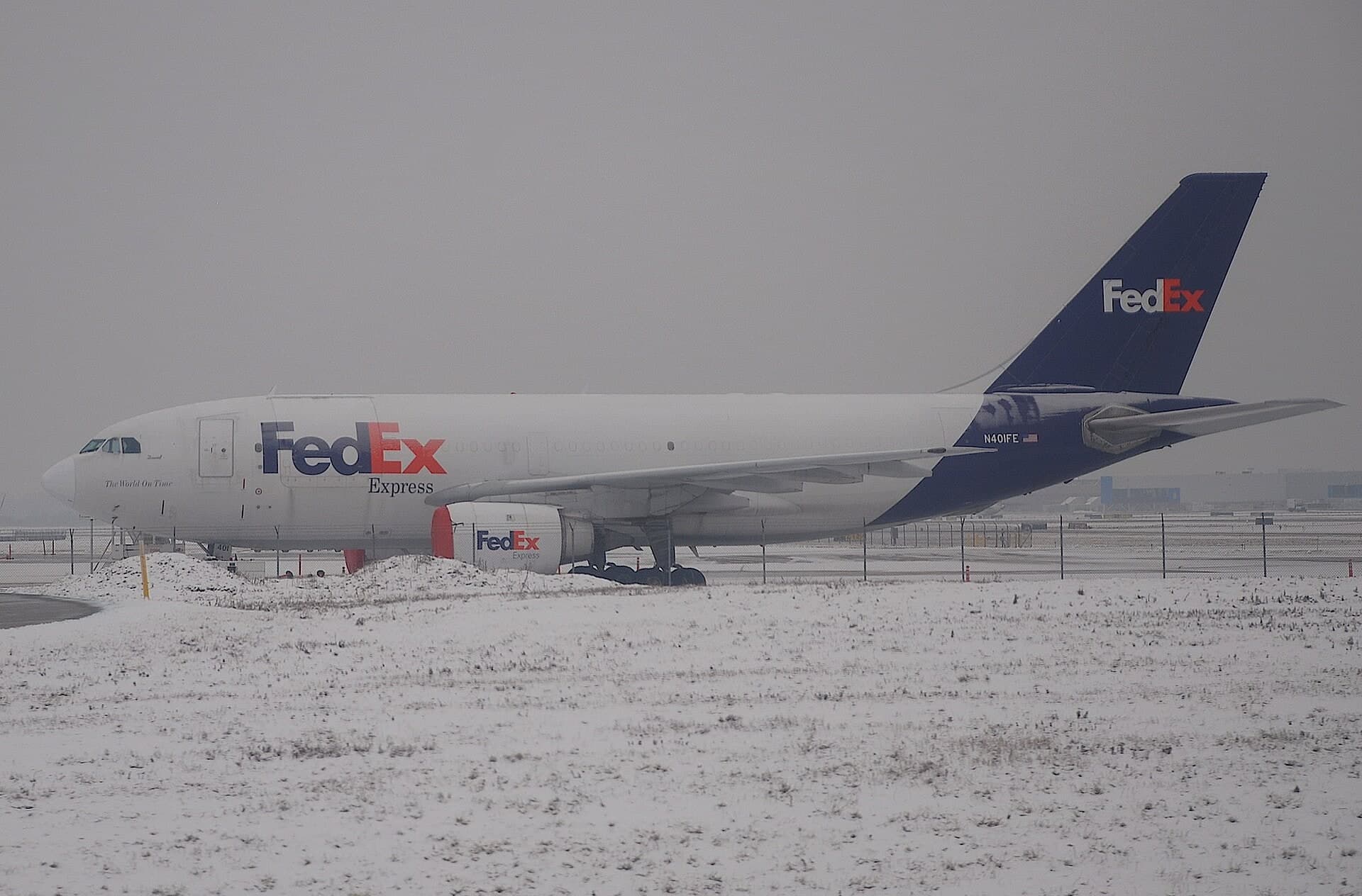 N401FE — Airbus