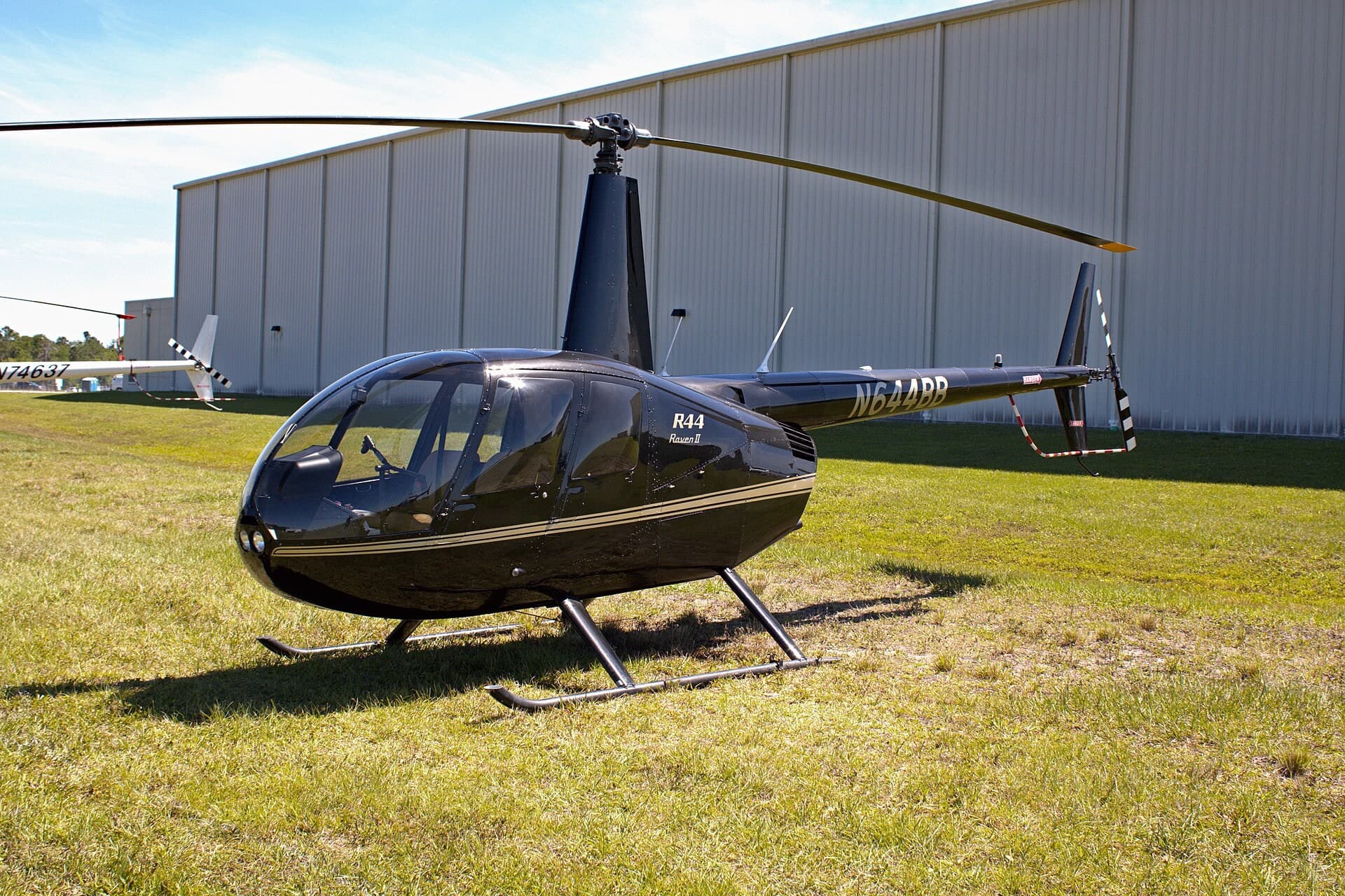 N644BB — Robinson