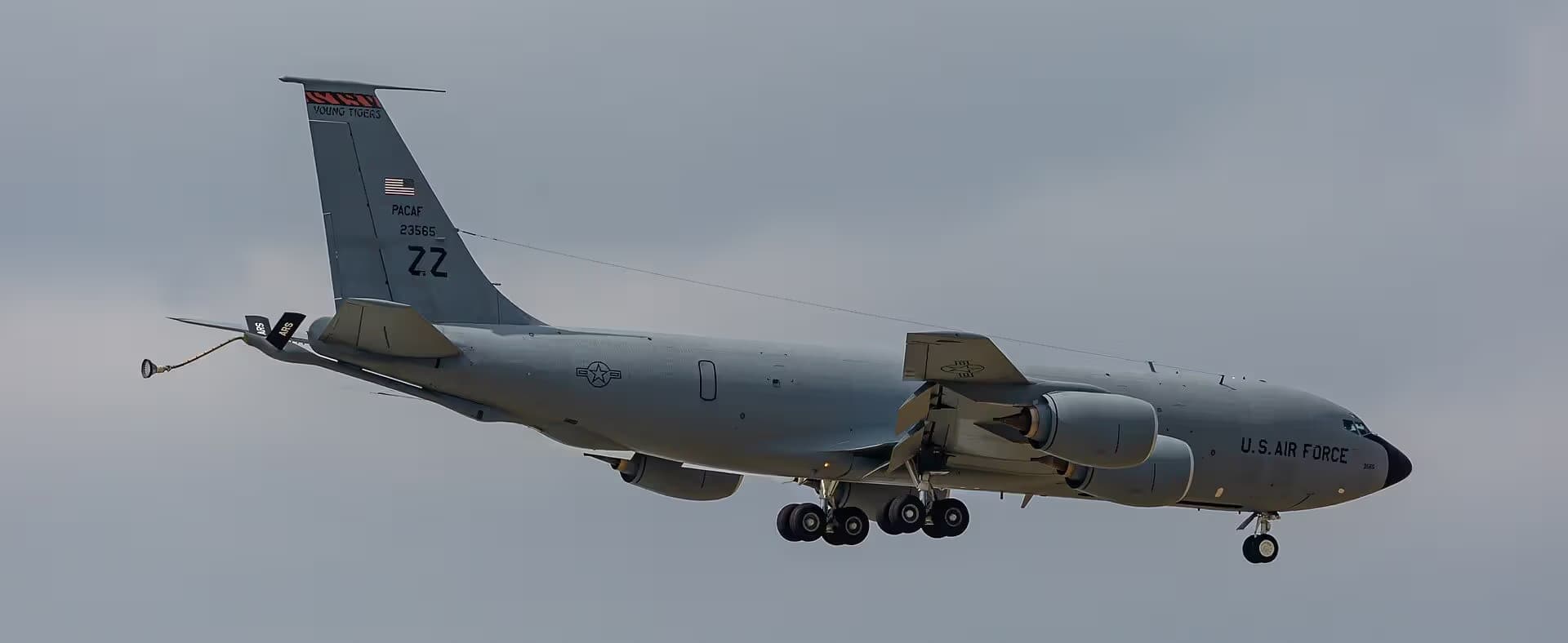 Unidentified — Boeing