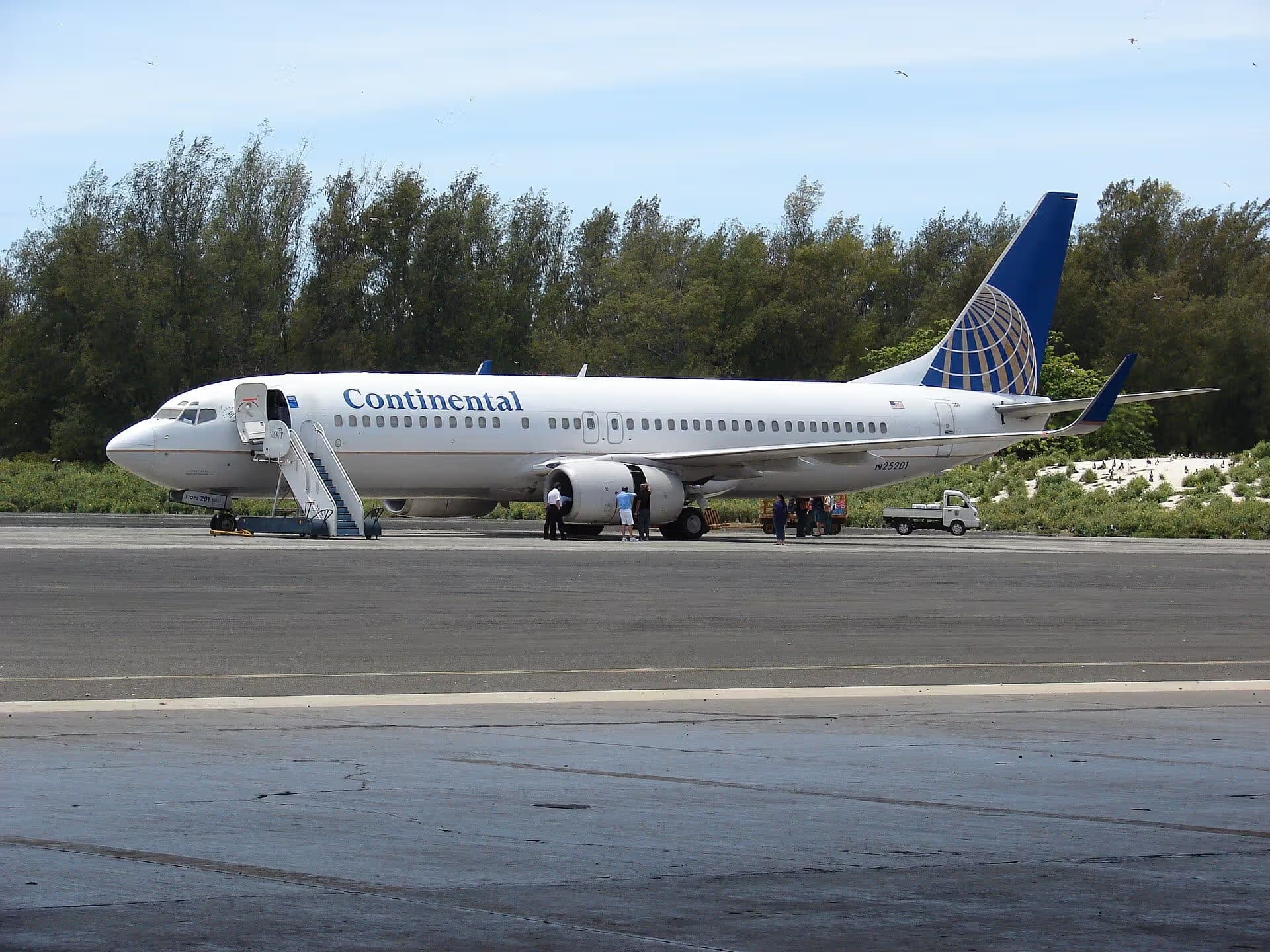 N25201 — Boeing