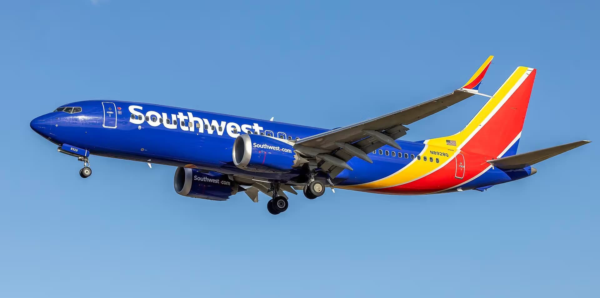 N8928Q — Boeing