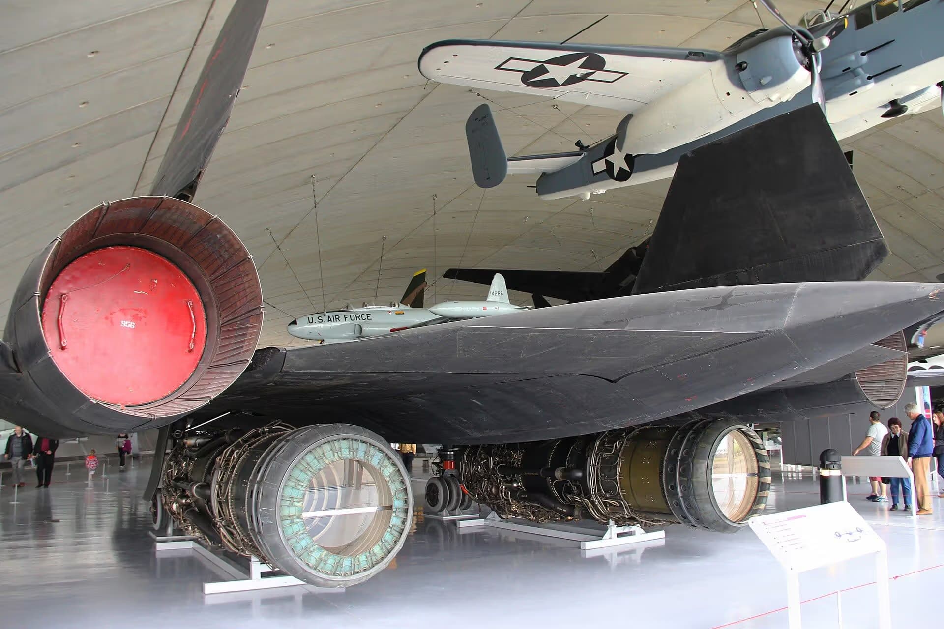 Unidentified — Lockheed