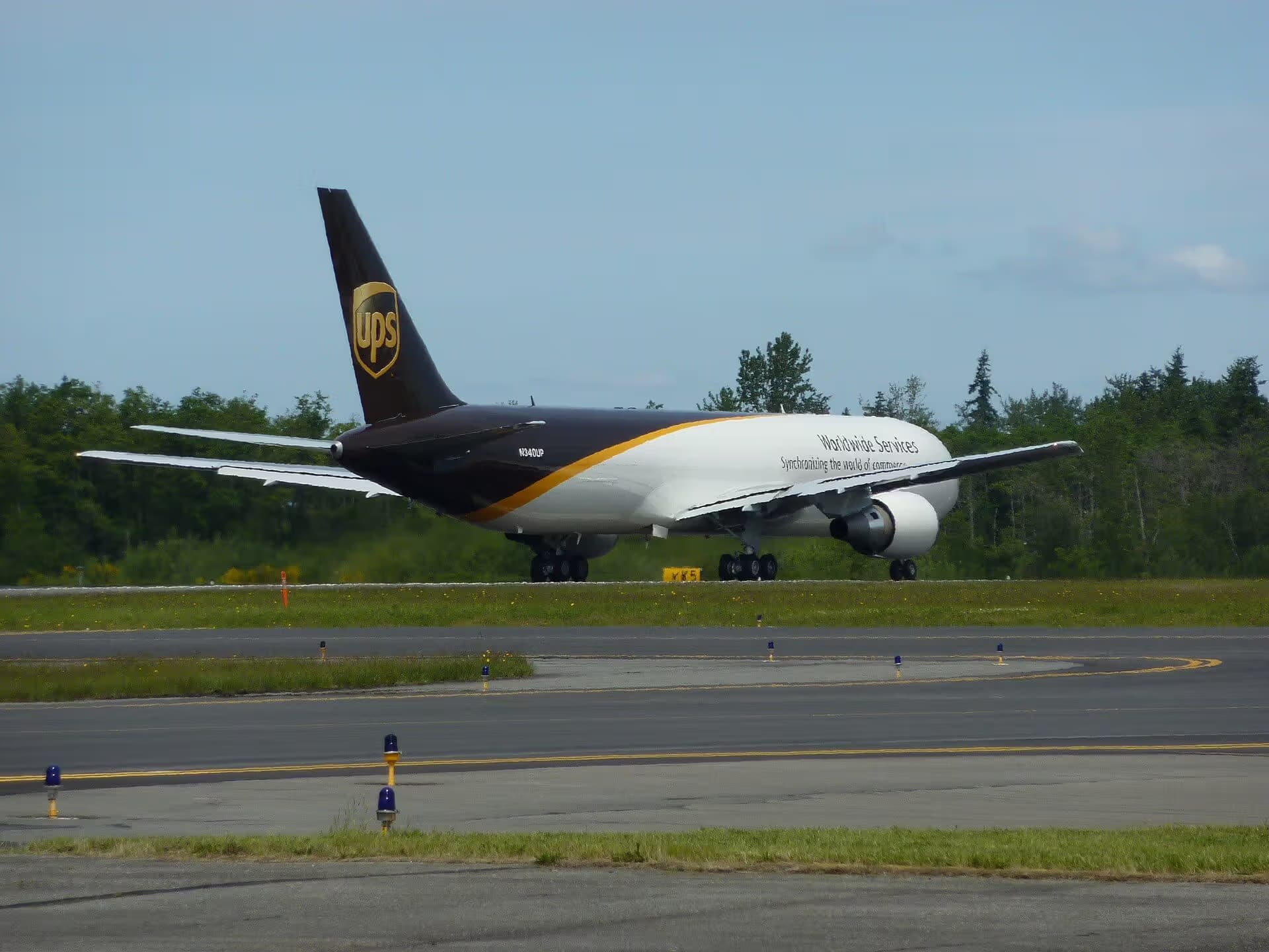 N340UP — Boeing