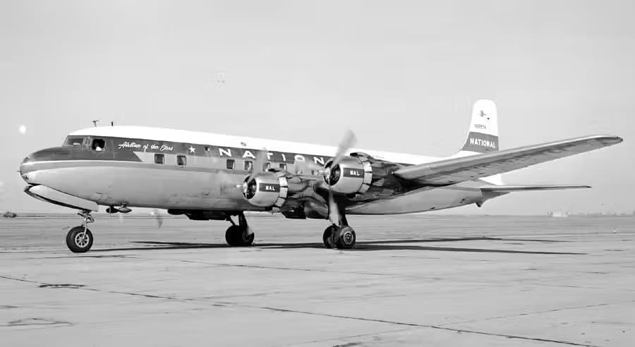 N8227H — Aircraft