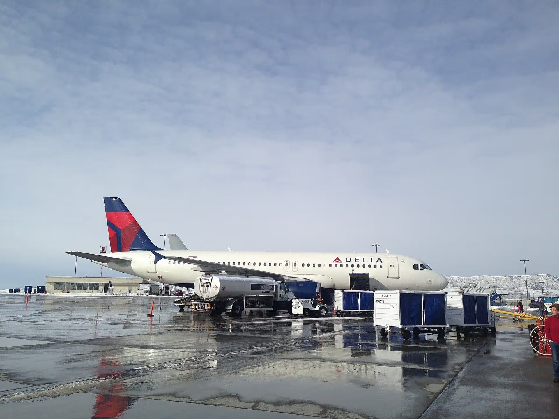 N371NW — Airbus