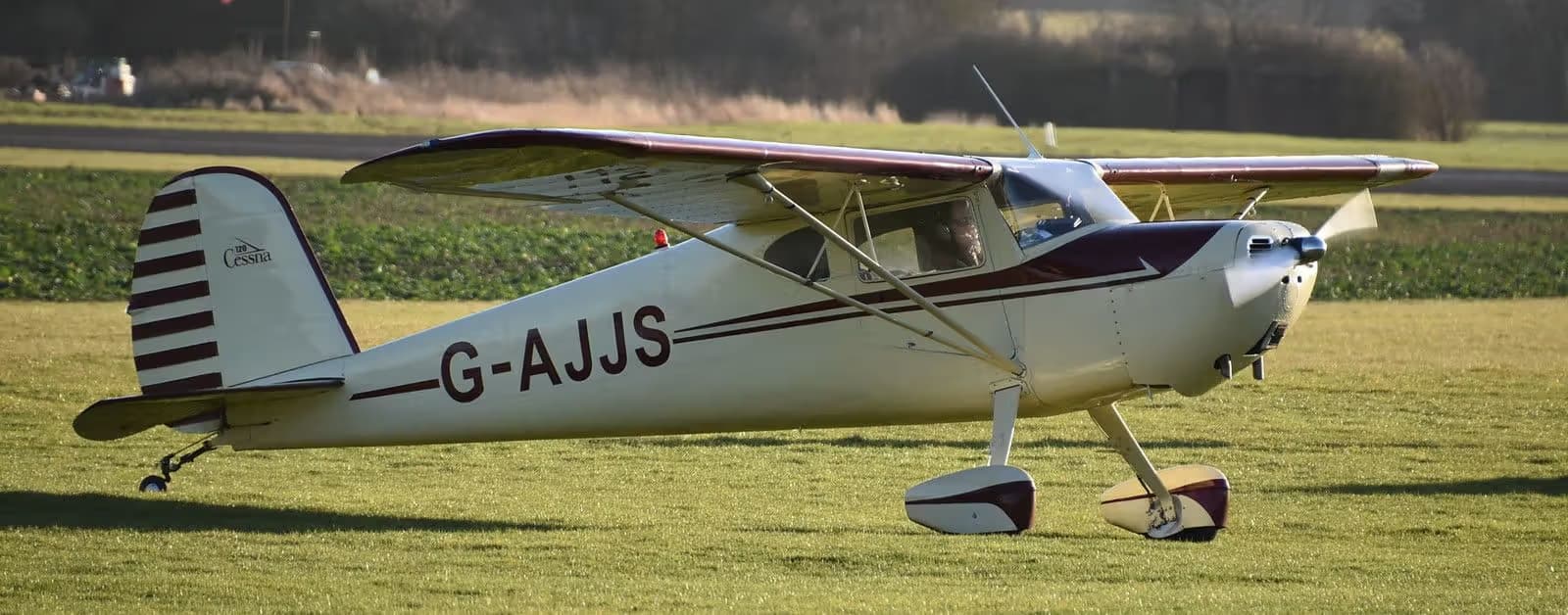 G-AJJS — Cessna