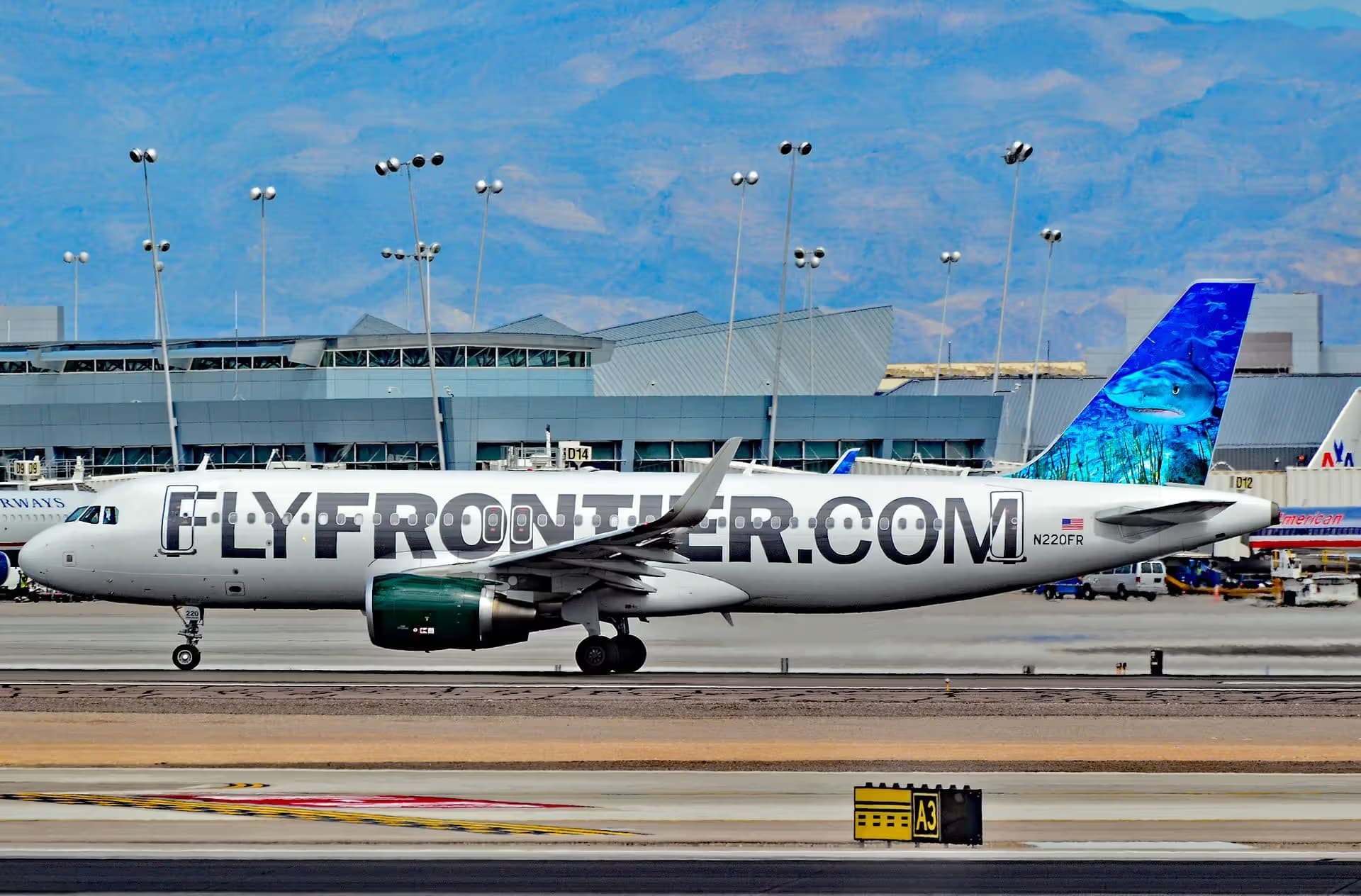 N220FR — Airbus