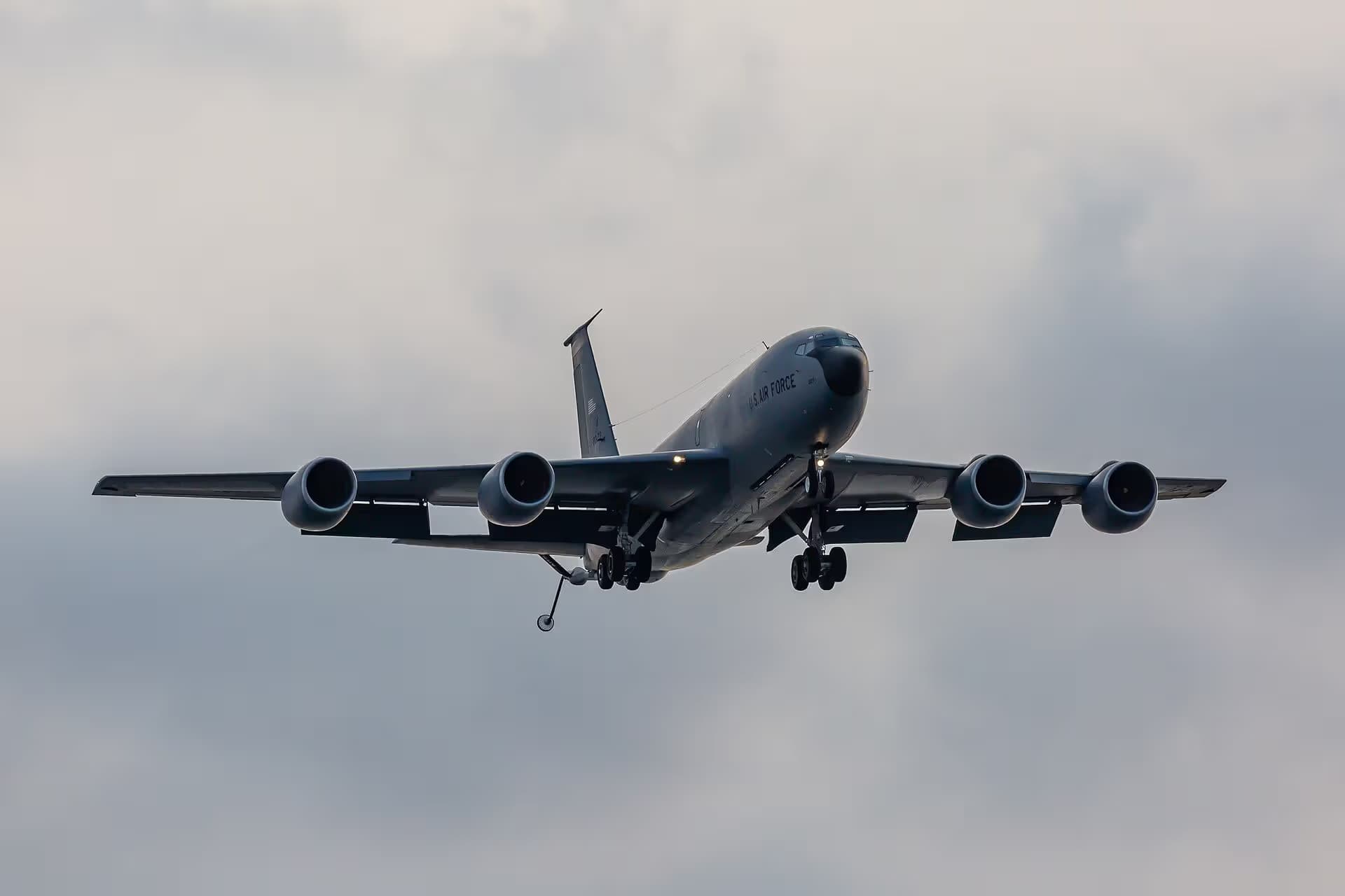 Unidentified — Boeing