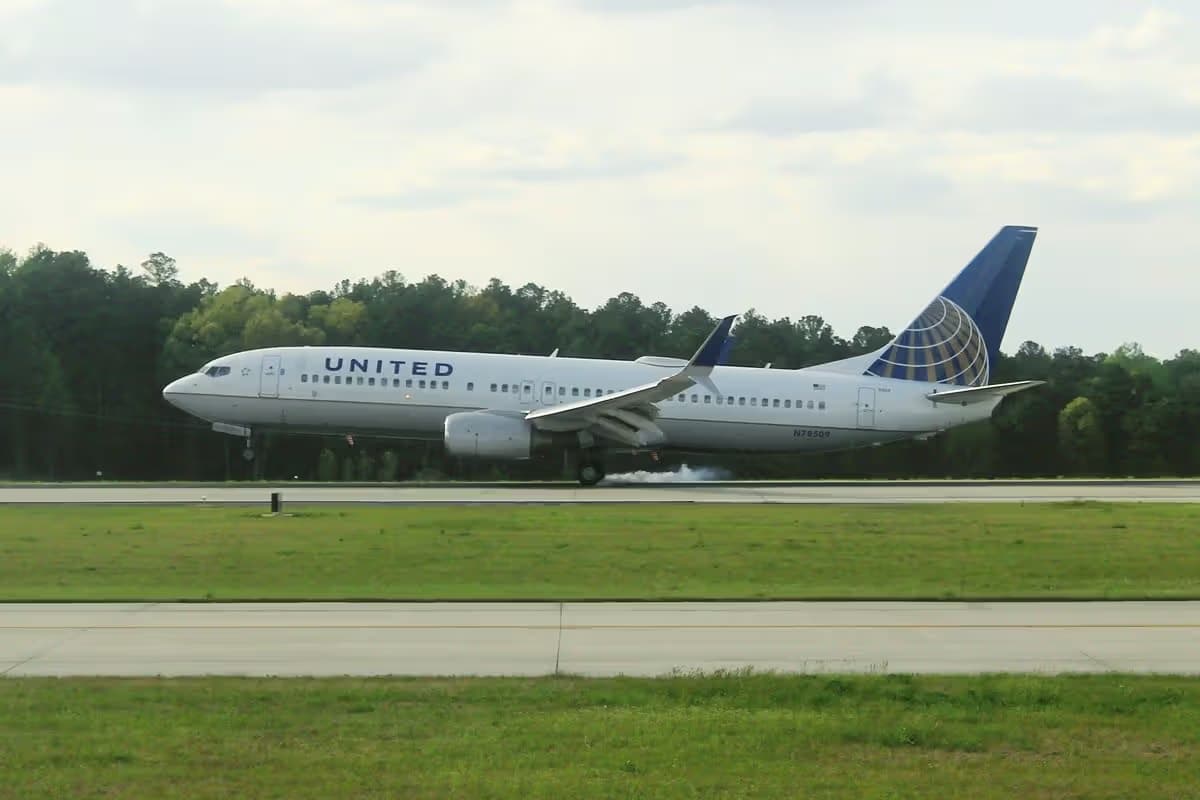 N78509 — Boeing