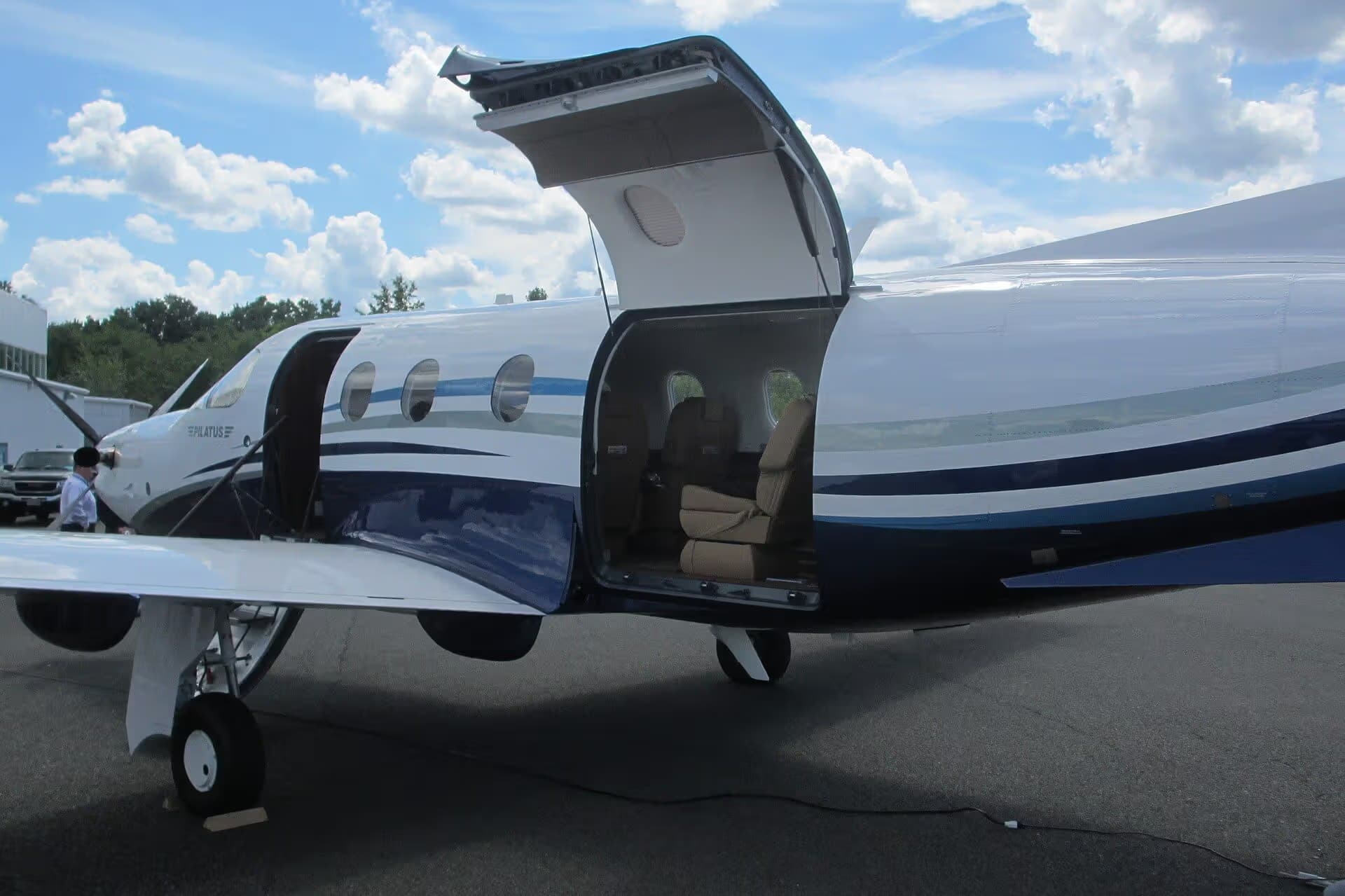 N82SB — Pilatus