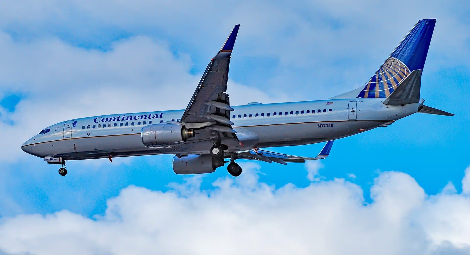 N12218 — Boeing