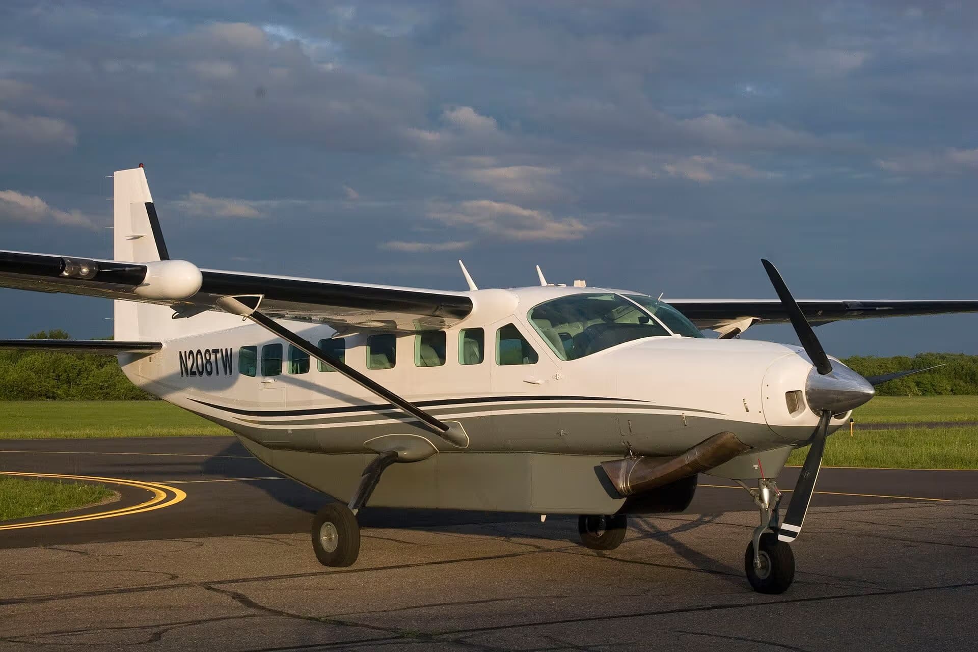 N208TW — Cessna