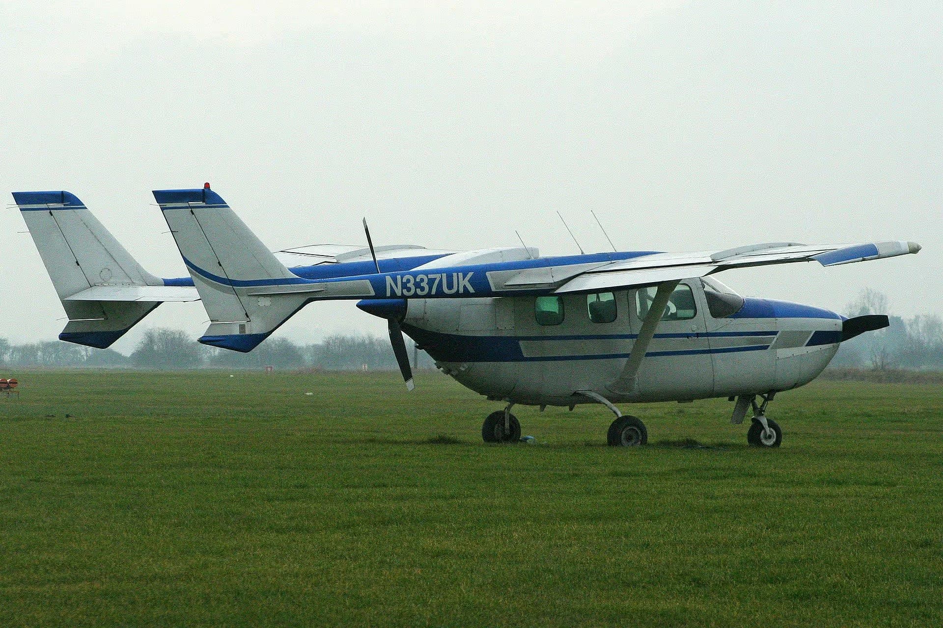 N337UK — Cessna