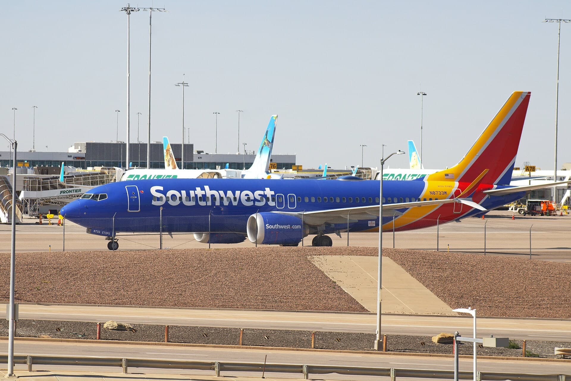 N8733M — Boeing