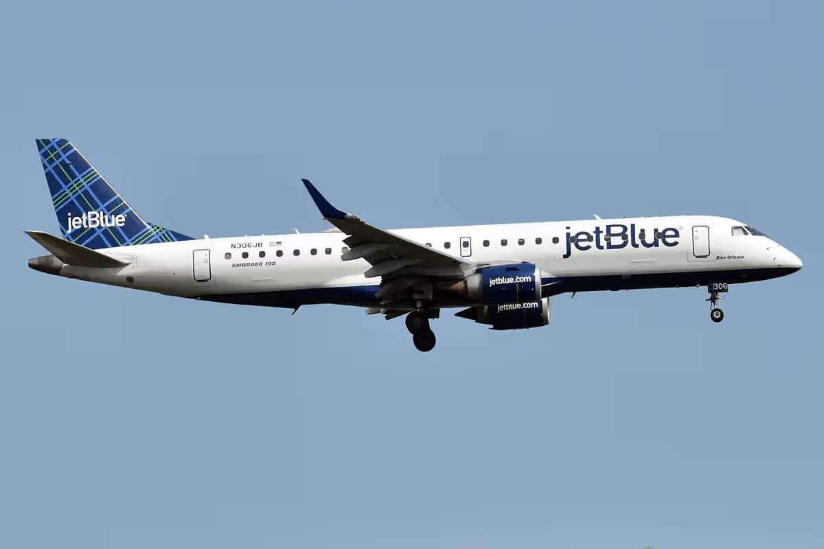 N306JB — Embraer