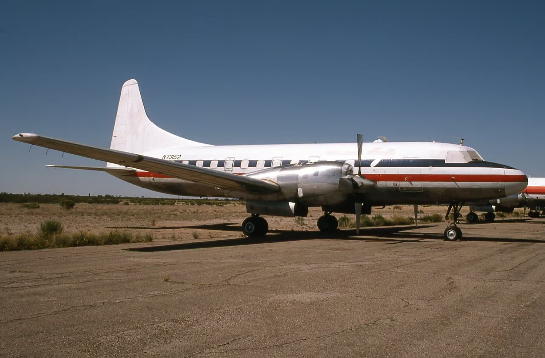 N73152 — Twin-engine aircraft