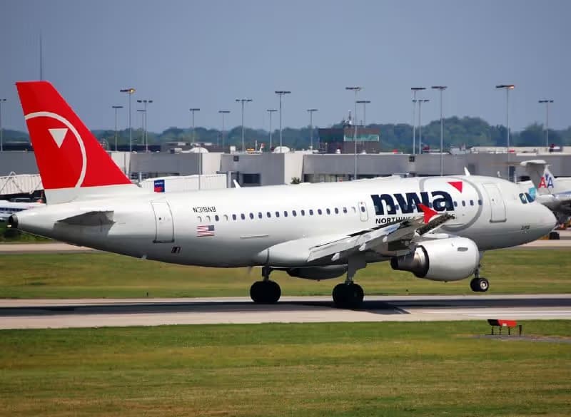 N318NB — Airbus
