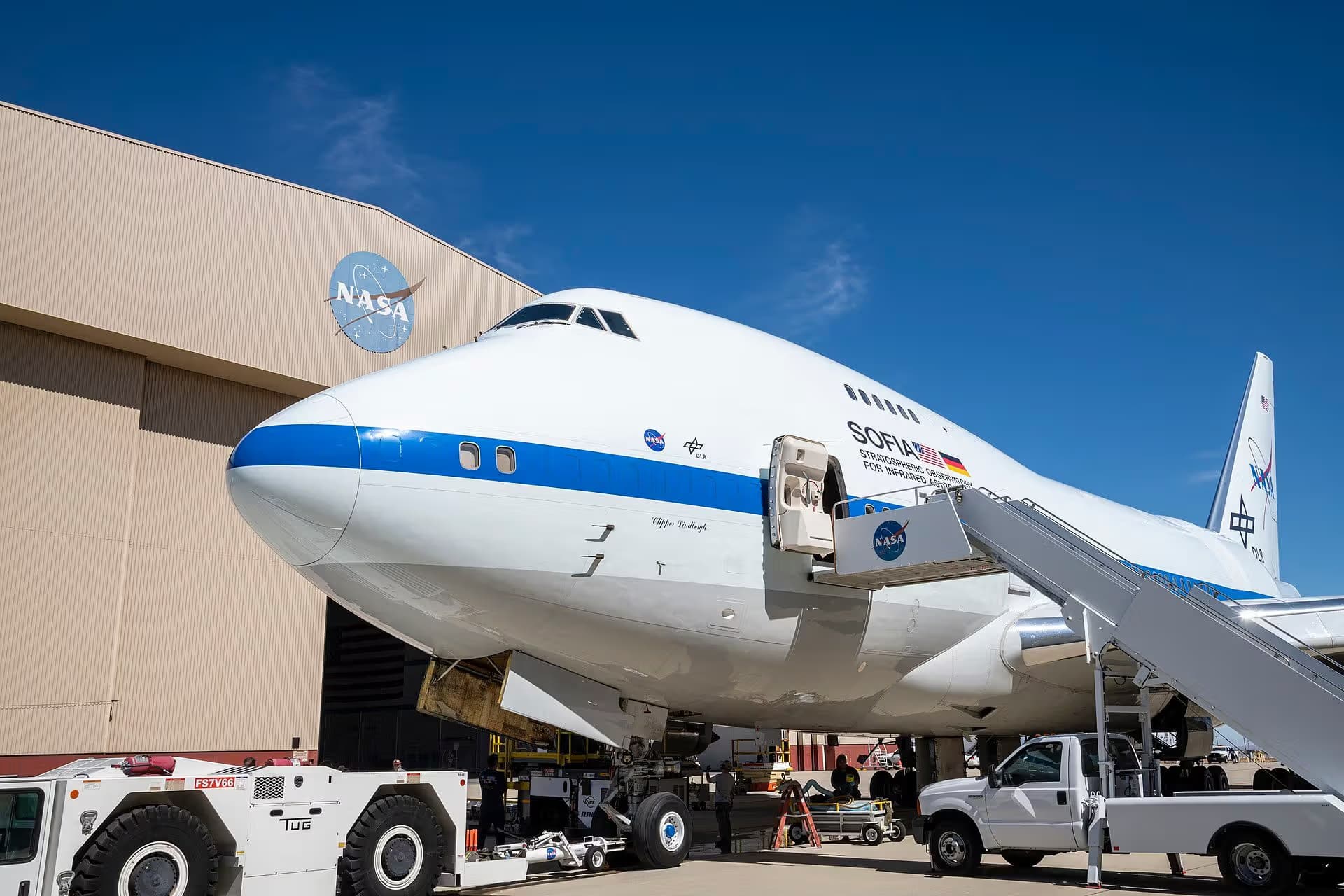 Unidentified — Boeing