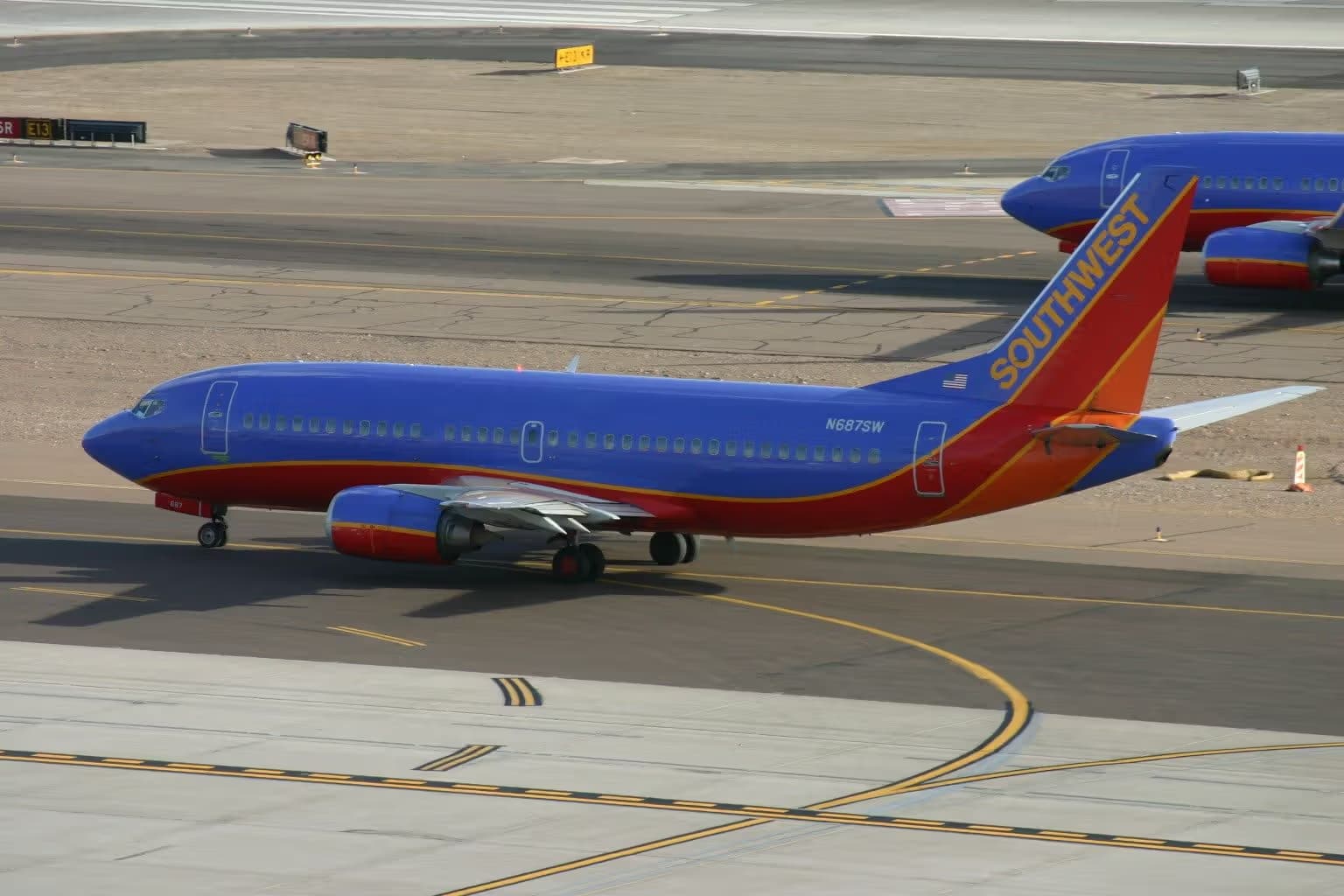 N687SW — Boeing