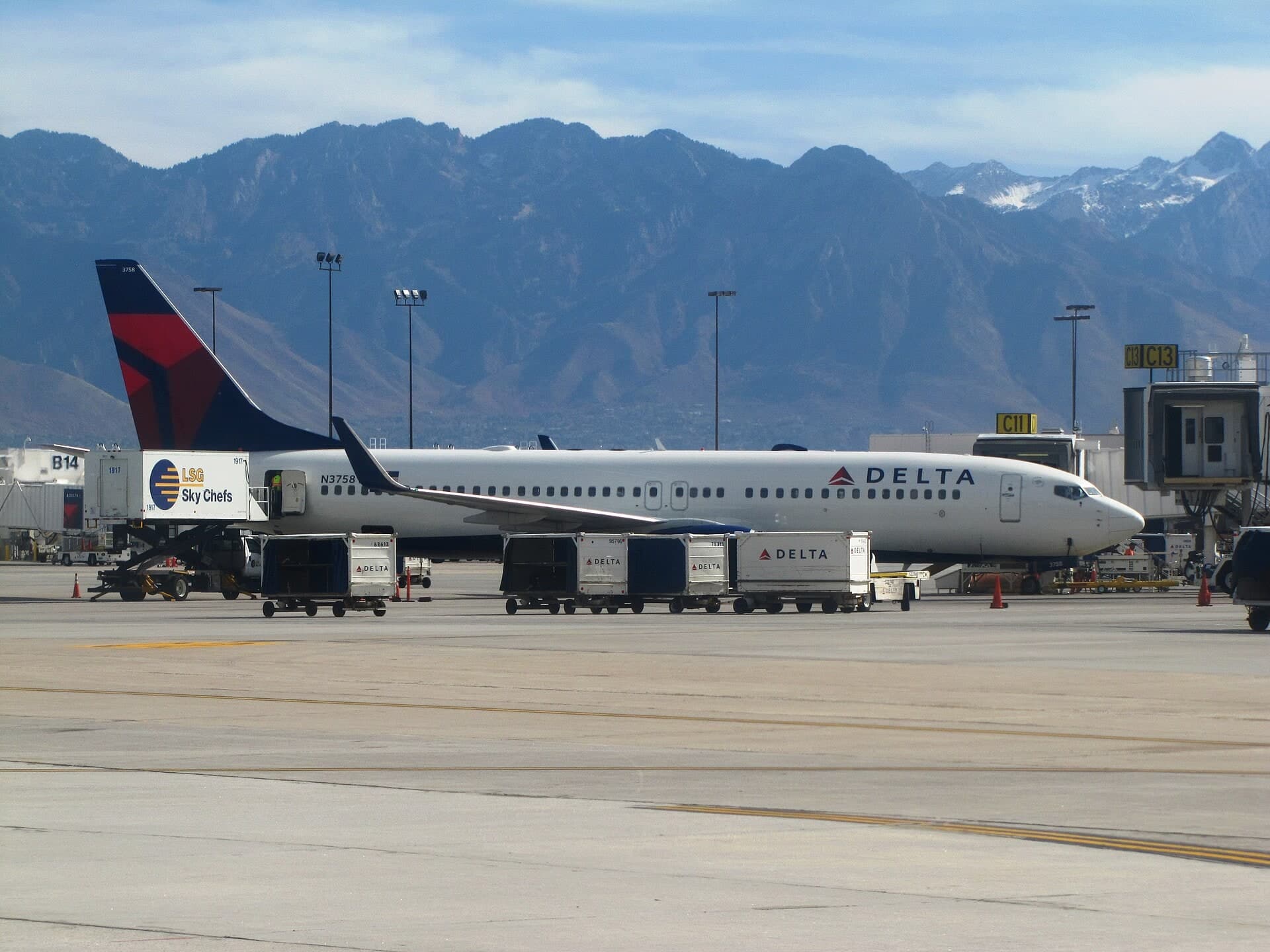 N3758 — Boeing